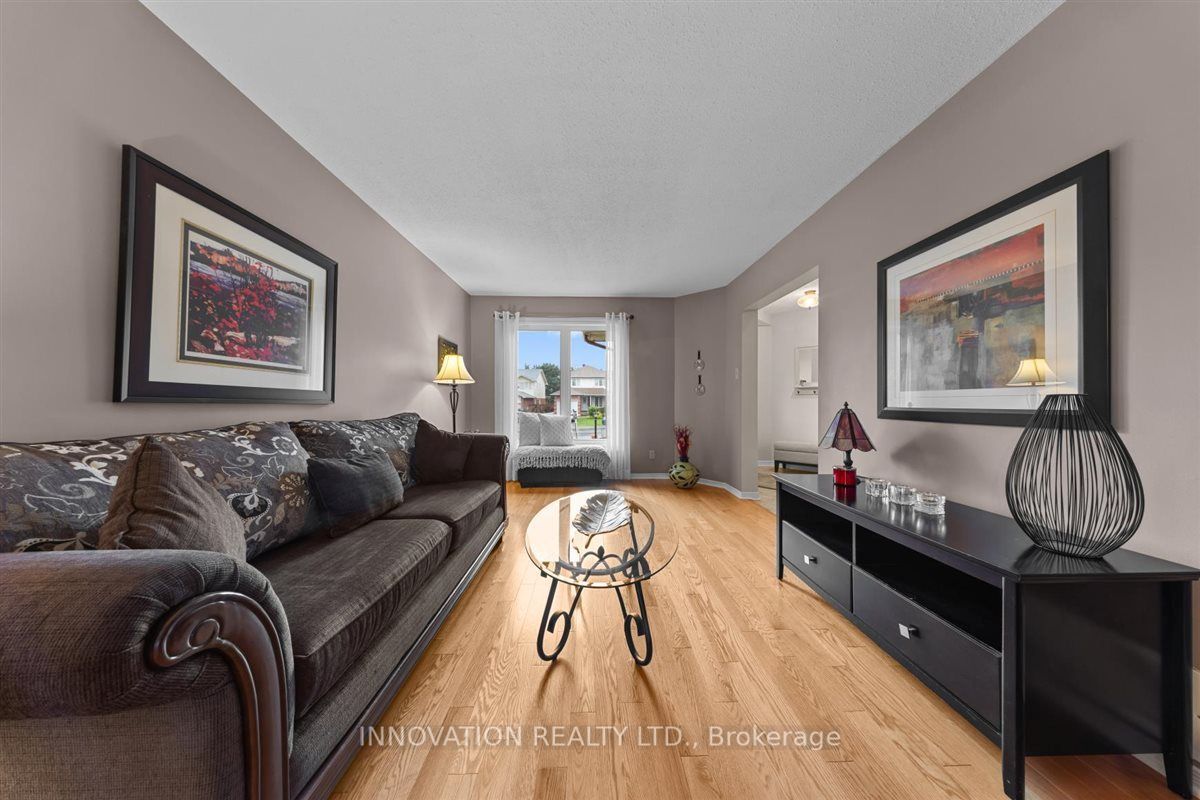 183 Equestrian Drive, Kanata, ON K2M 1K6 photo 3