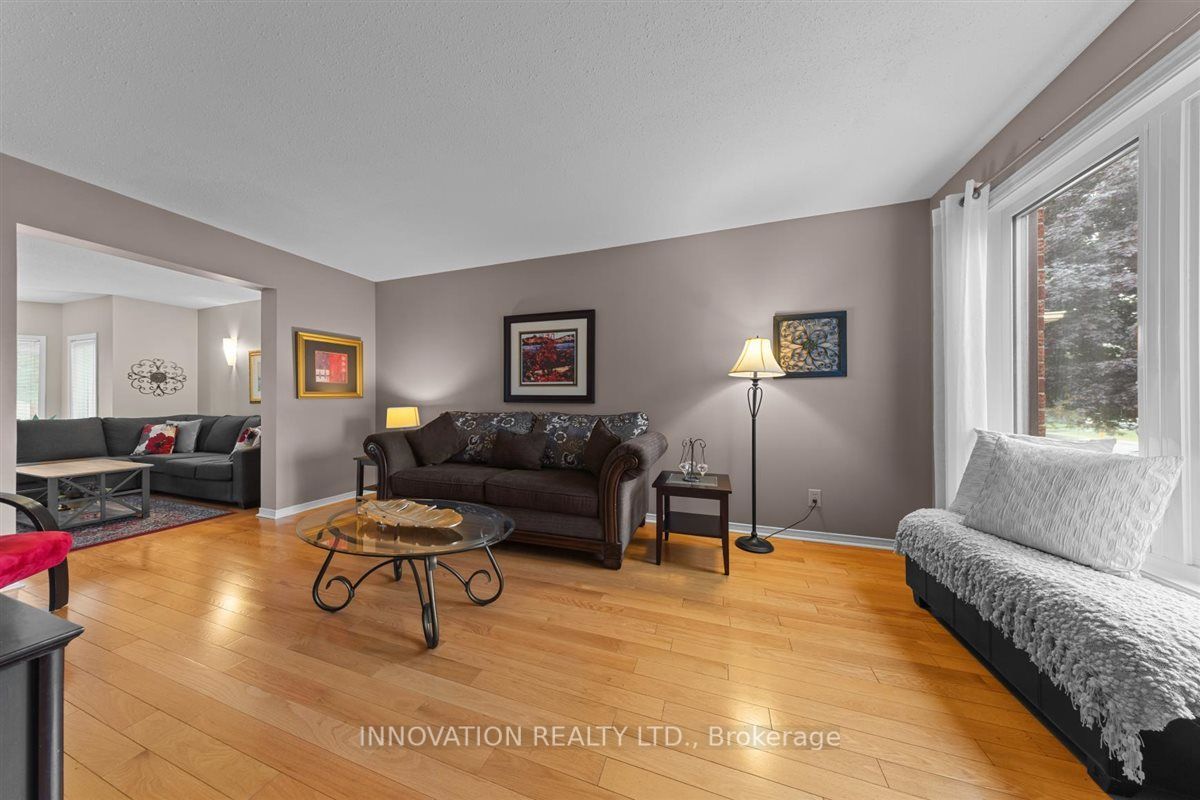 183 Equestrian Drive, Kanata, ON K2M 1K6 photo 4
