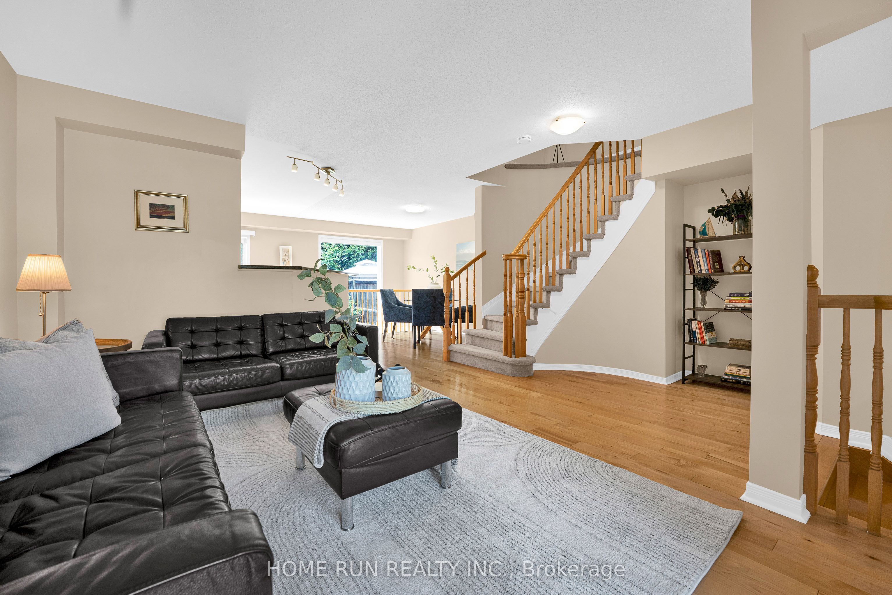 1103 Marconi Avenue, Kanata, ON K2K 0C6 photo 5