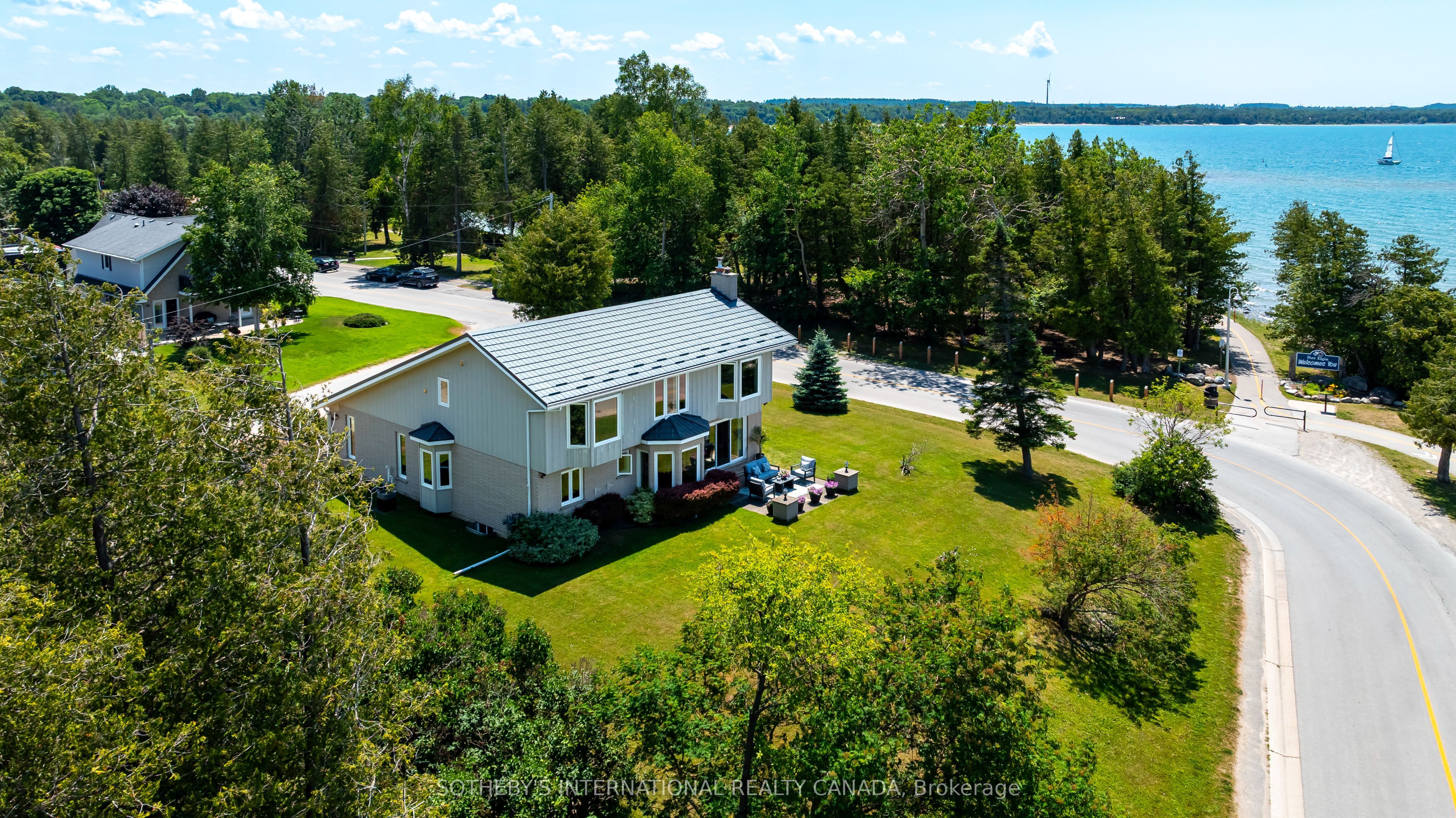 71 McVicar Street, Saugeen Shores, ON N0H 2C6 photo 3