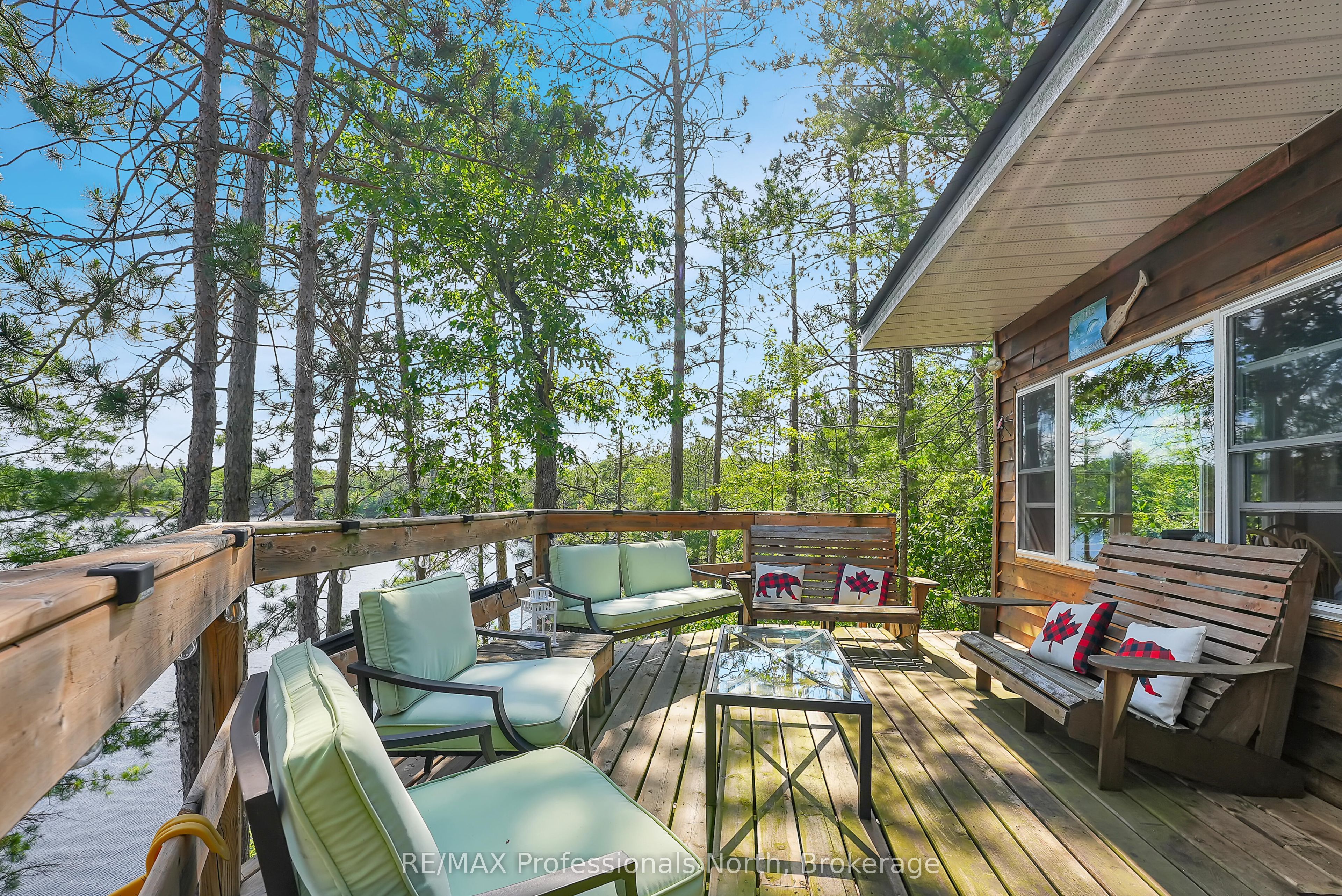10549 Devil's Lake WAO, Minden Hills, ON K0M 2K0 photo 3