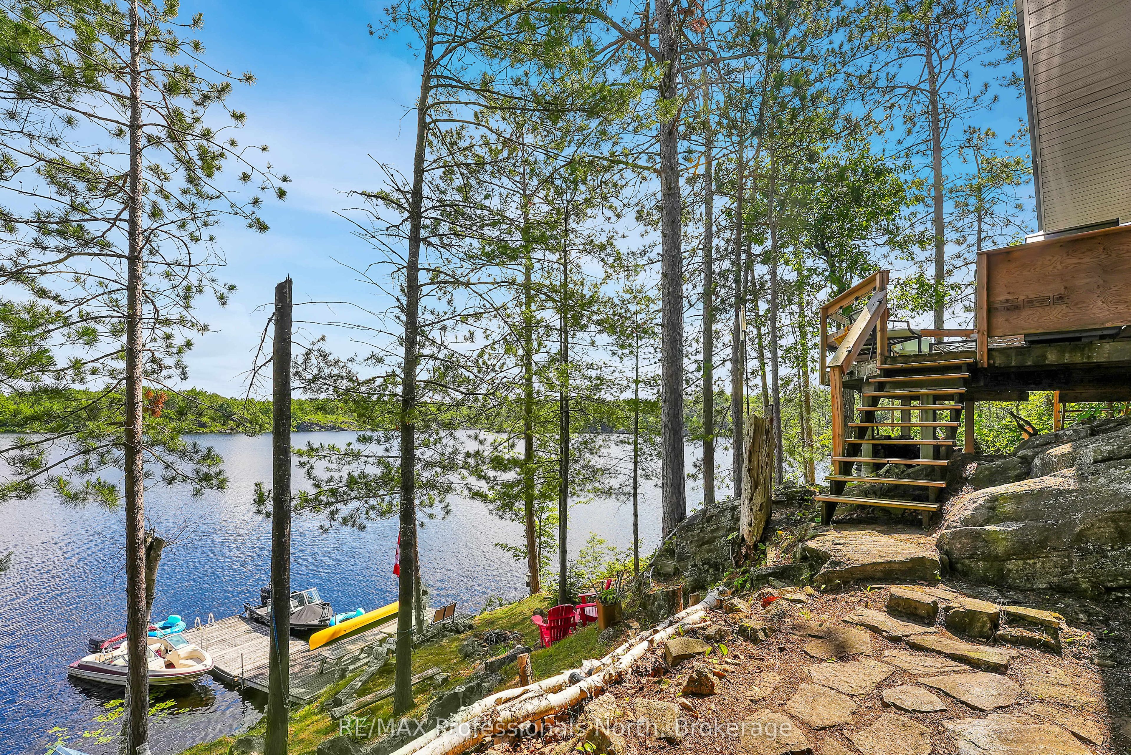 10549 Devil's Lake WAO, Minden Hills, ON K0M 2K0 photo 5