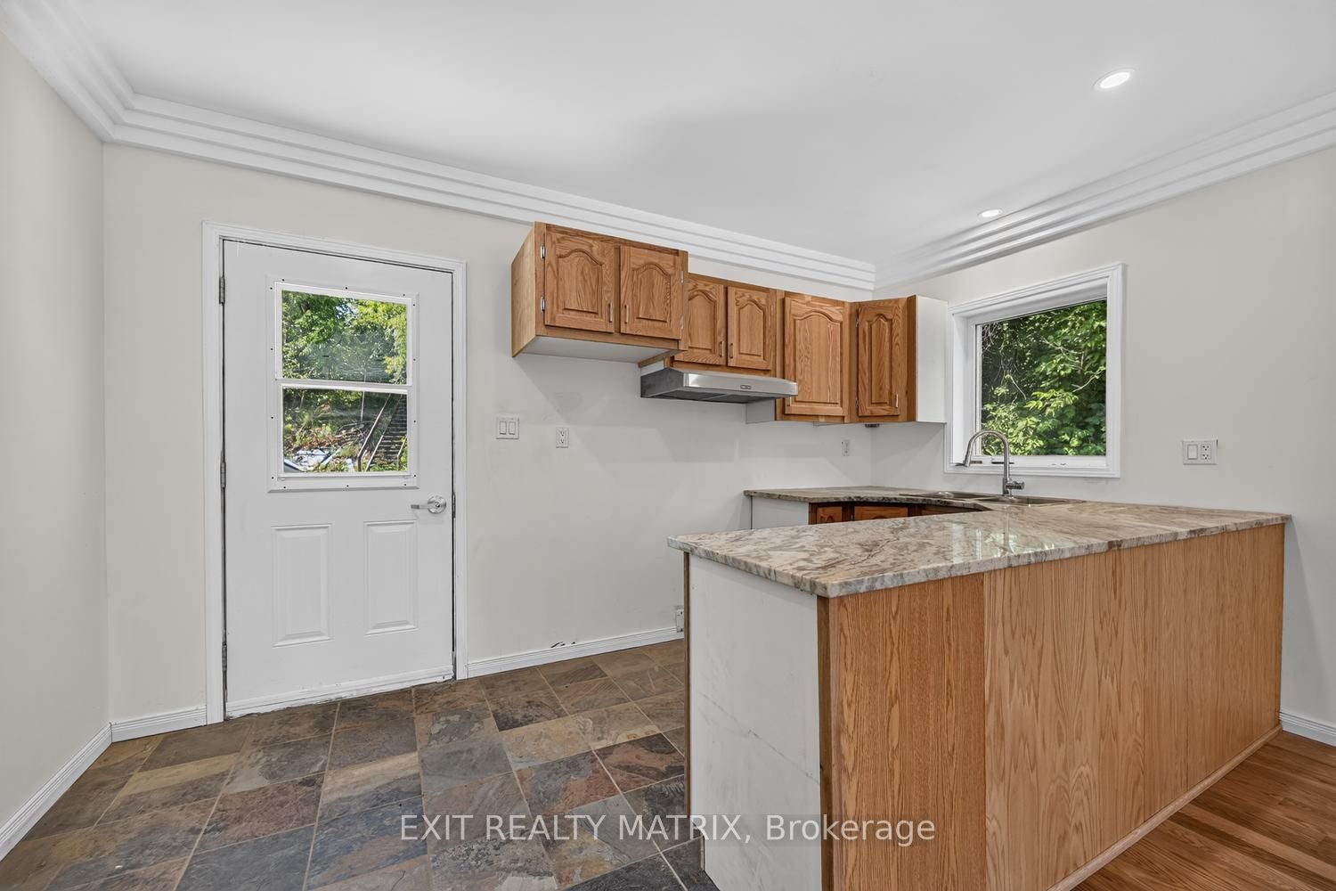 96 George Street, Lanark Highlands, ON K0G 1K0 photo 3