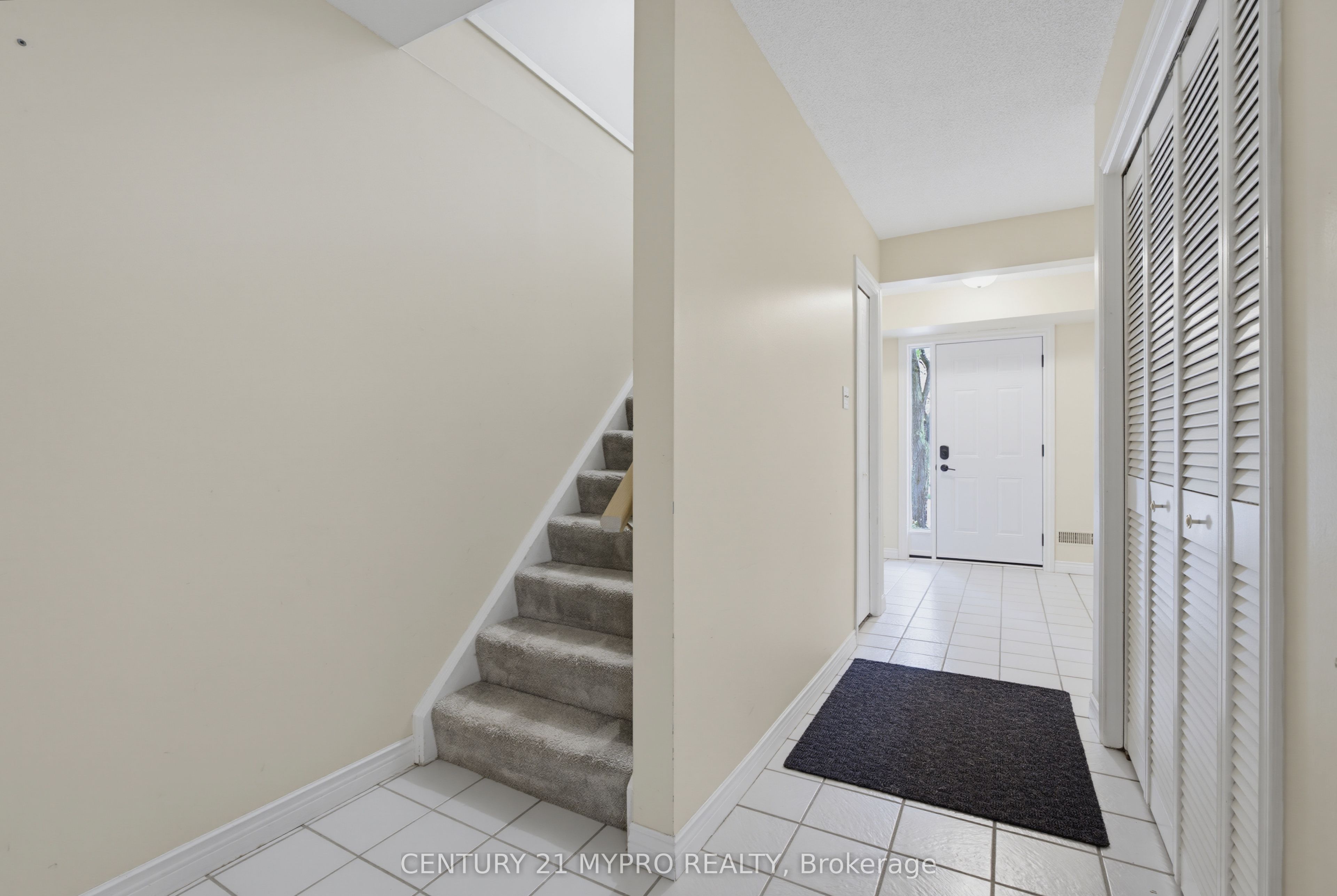 1548 Richmond Street 7, London North, ON N6G 4W7 photo 5