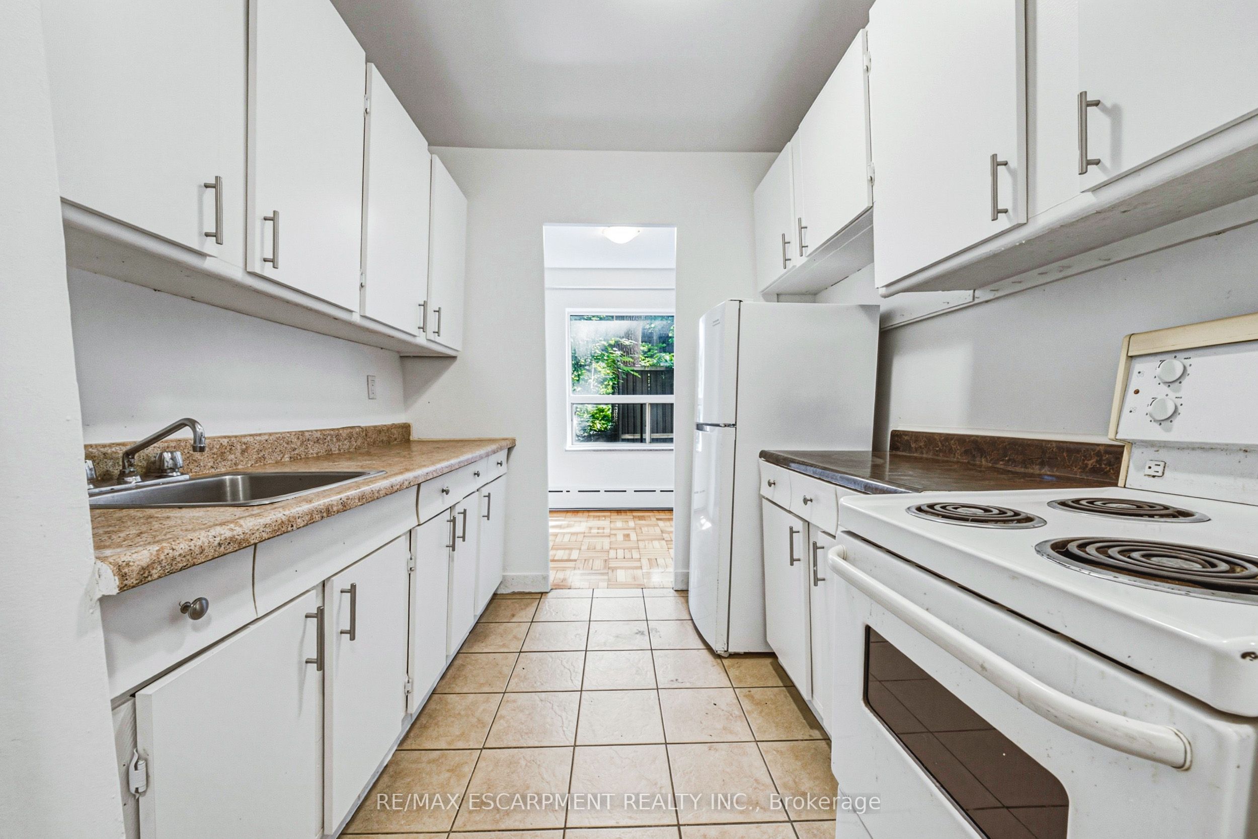 325A James Street S 107, Hamilton, ON L8P 3B7