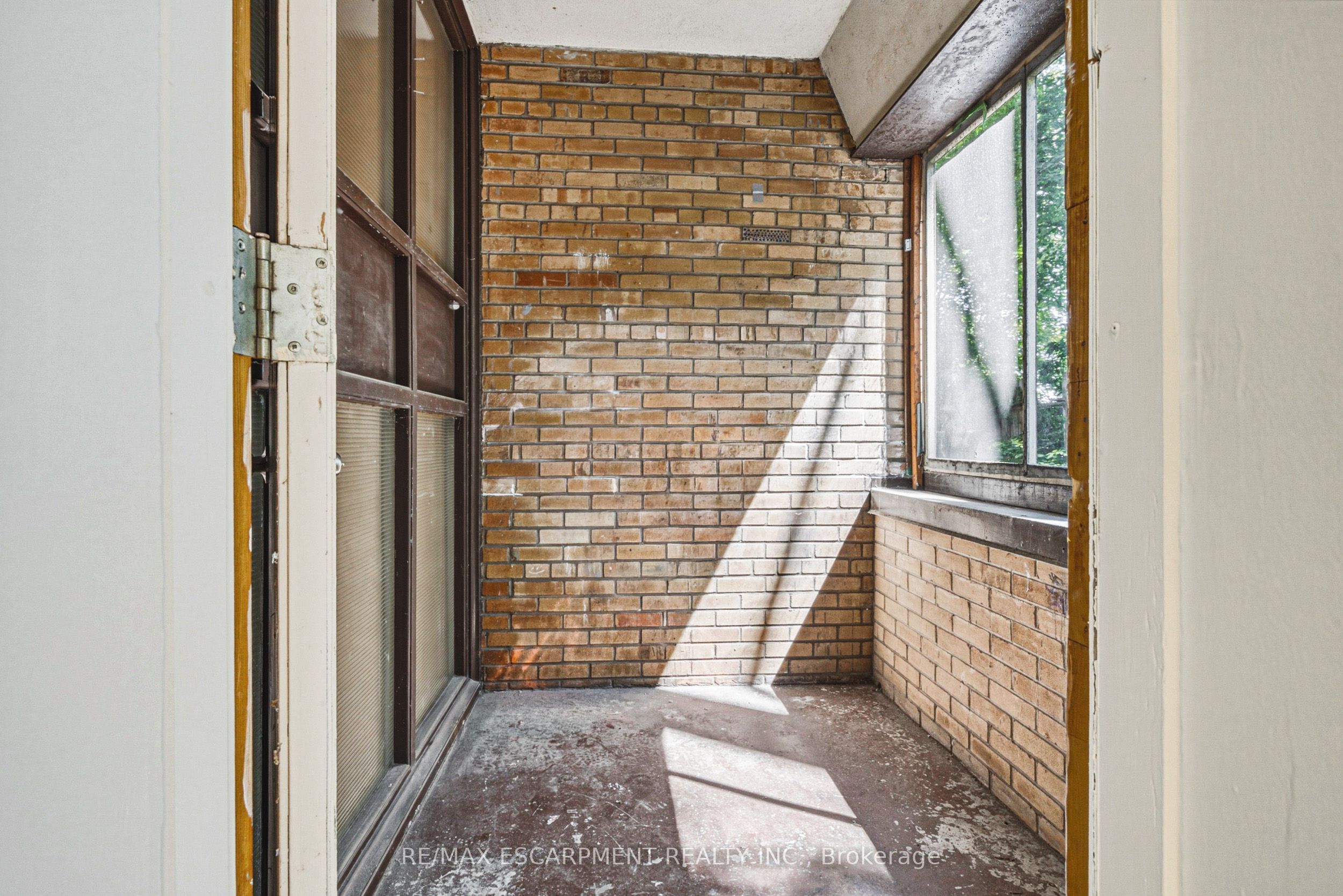 325A James Street S 107, Hamilton, ON L8P 3B7 photo 4