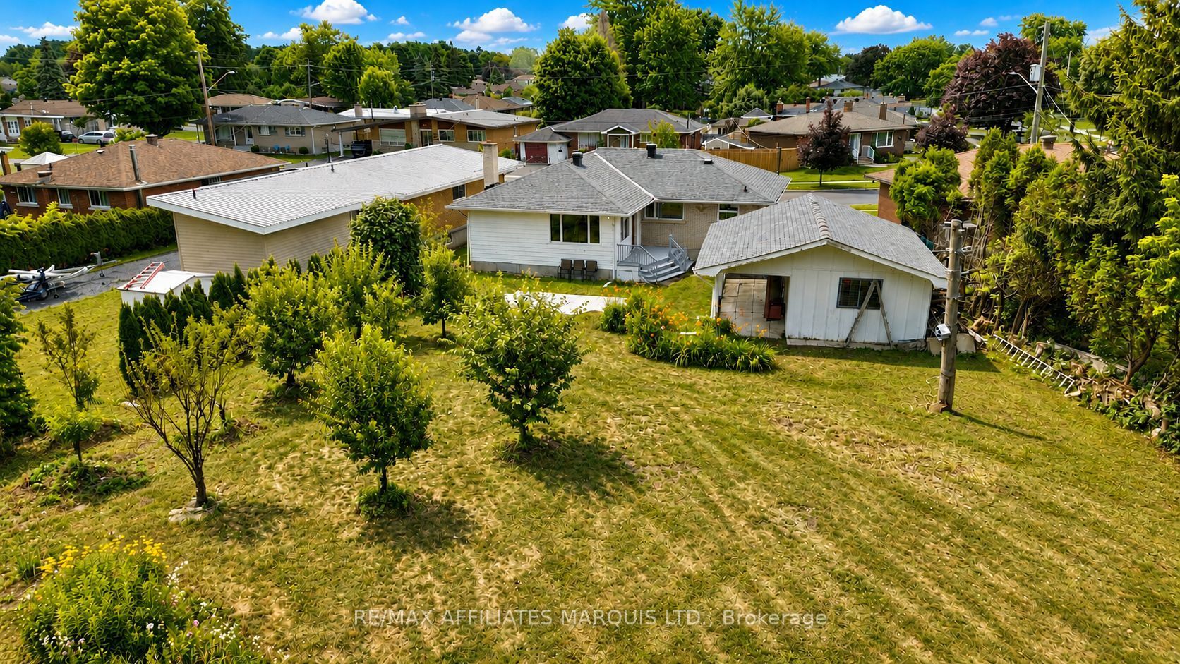 777 Sandfield Crescent, Cornwall, ON K6H 5C4 photo 2