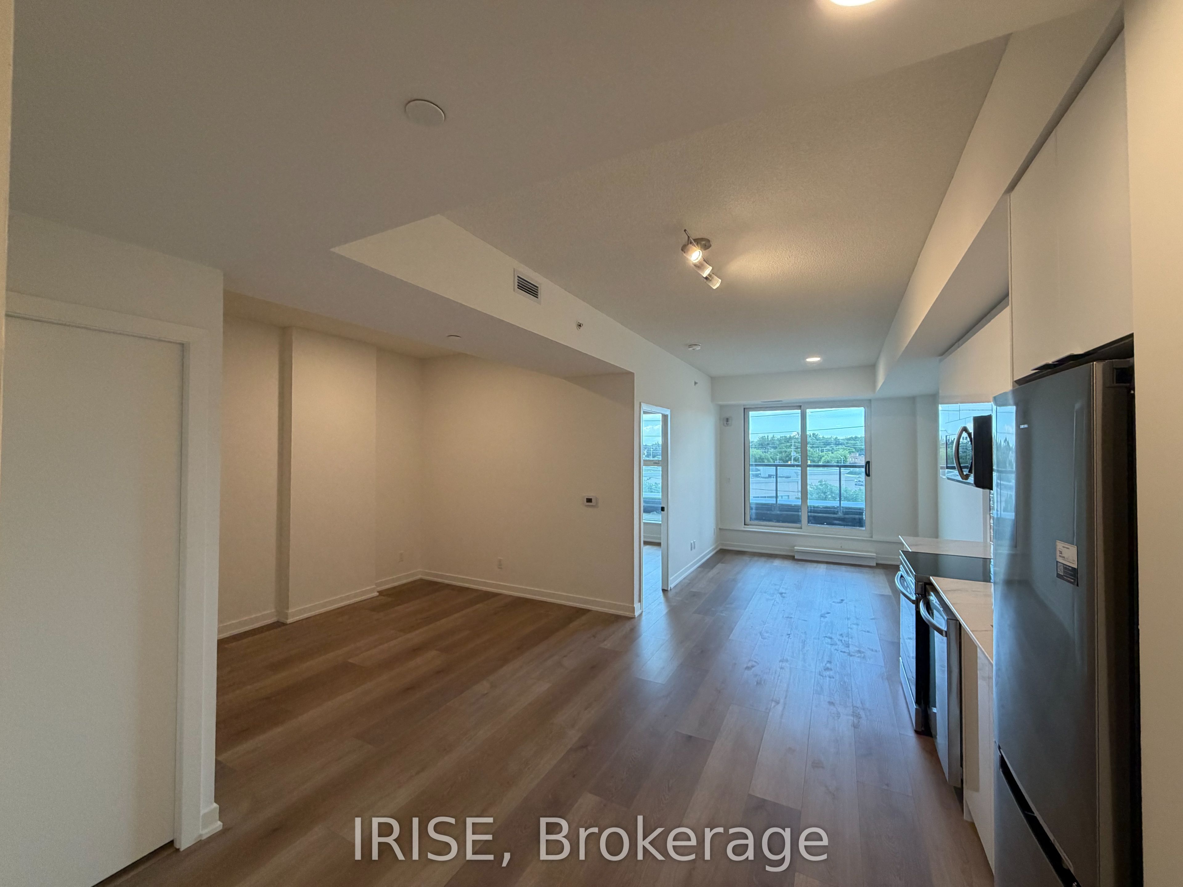 33 Erie Avenue 304, Brantford, ON N3S 0K7