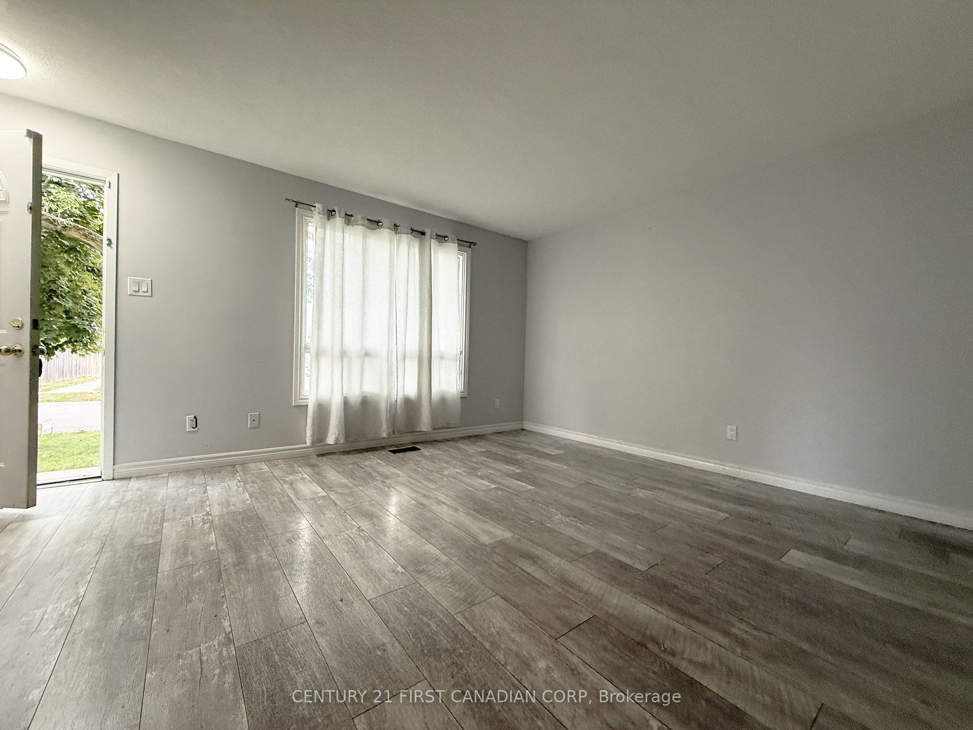 105 PATIENCE Crescent, London South, ON N6E 2K8 photo 5