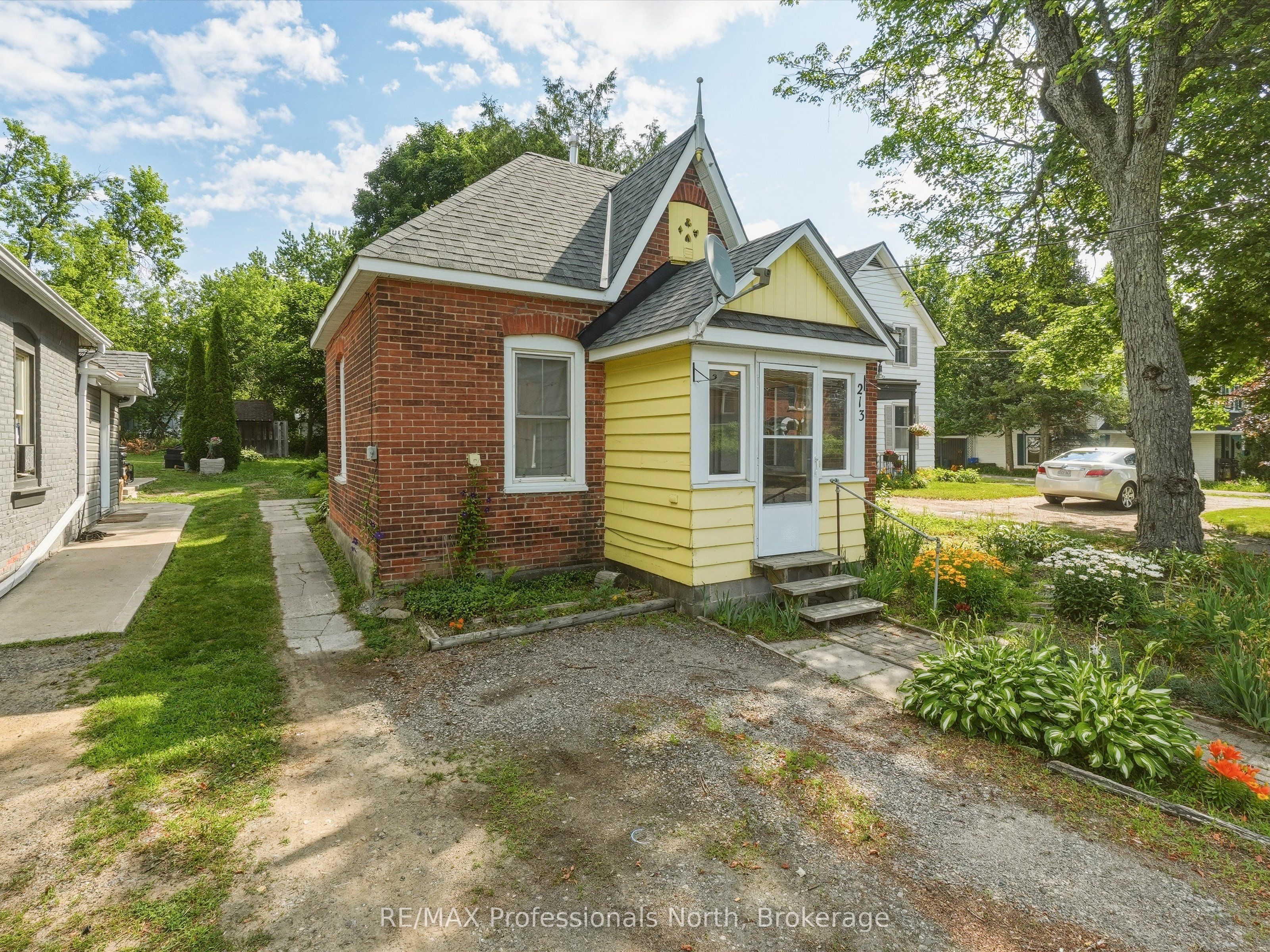213 James Street, Bracebridge, ON P1L 2B8 photo 5