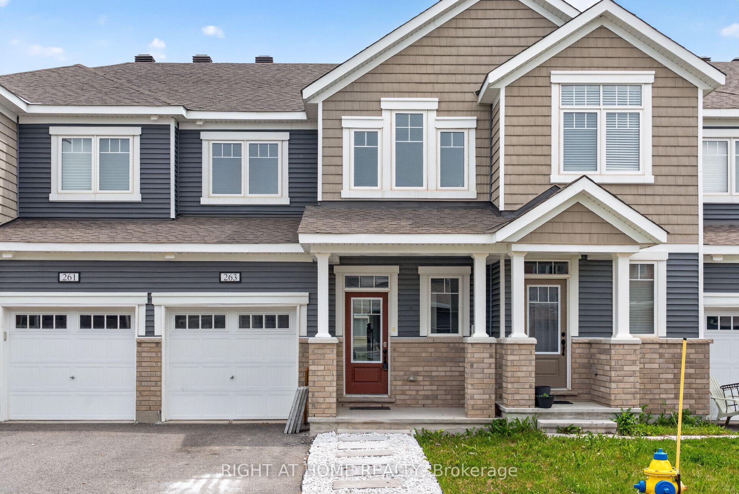 263 Sweetvalley Drive, Orleans - Cumberland and Area, ON K4A 5J5 photo 3