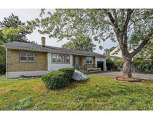 2576 ALTA VISTA Drive, Hunt Club - South Keys and Area, ON K1V 7T2