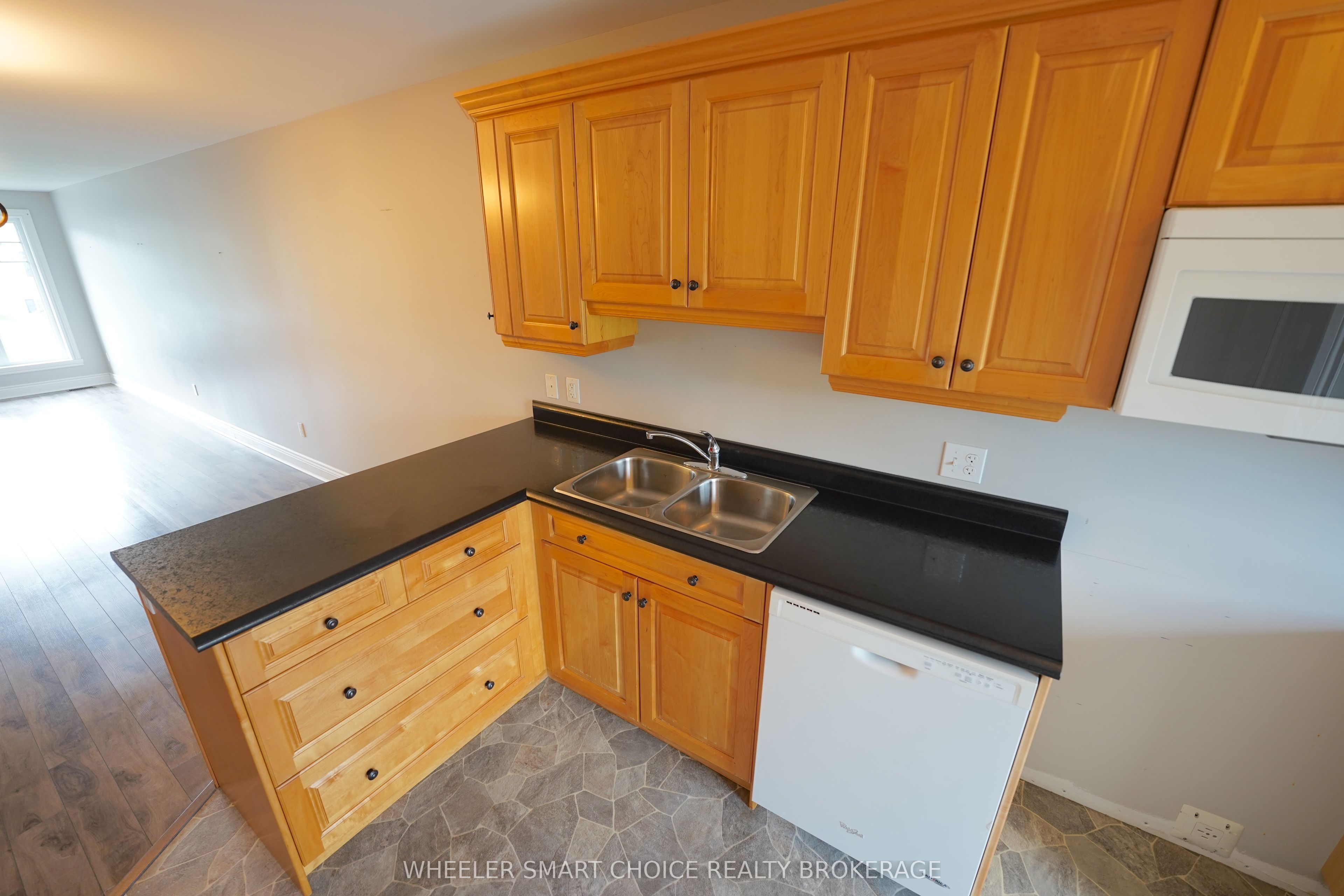 53 Mercier Avenue E, Cornwall, ON K6K 0B7 photo 5