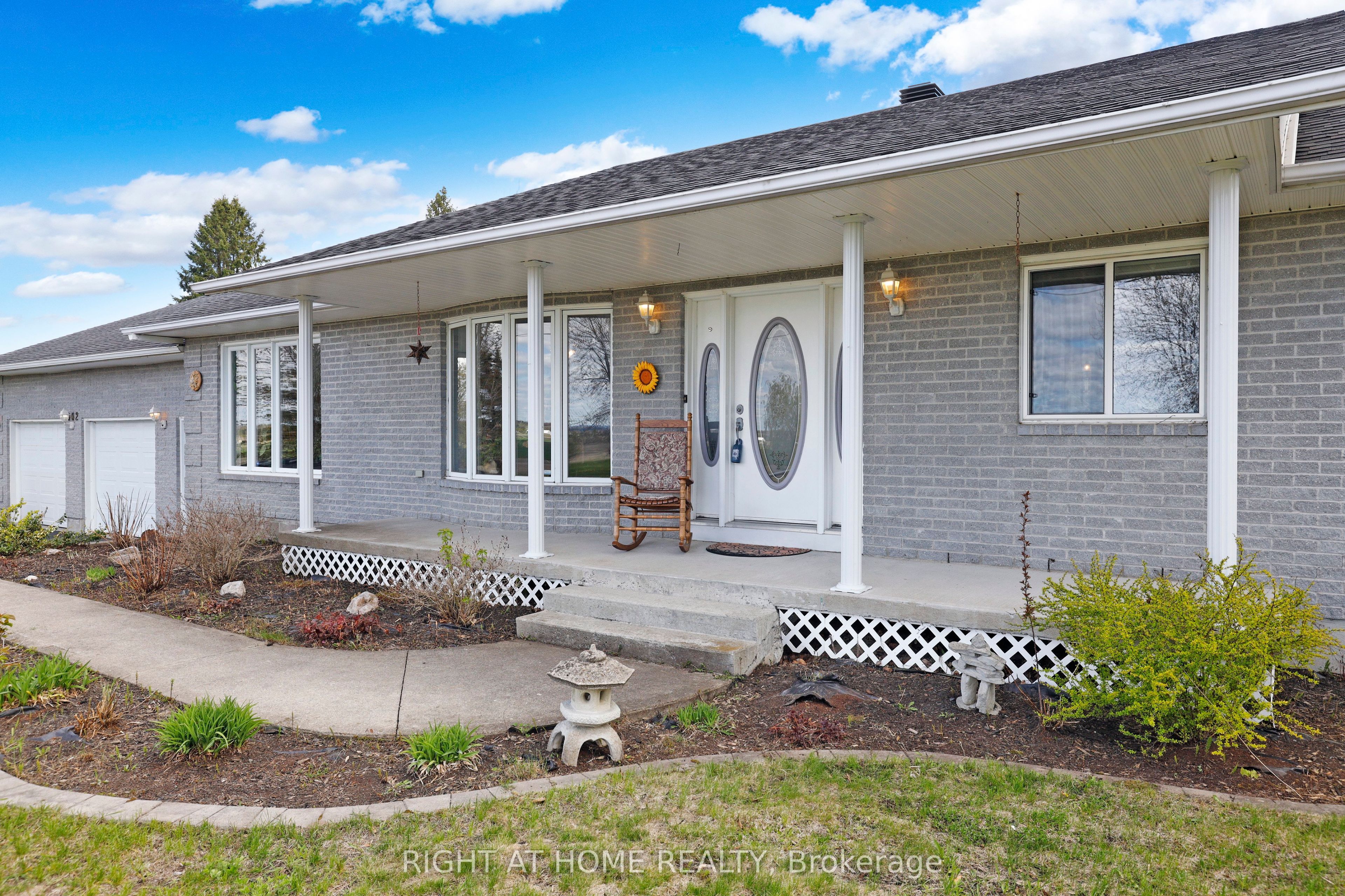 902 Rue Elizabeth Street, Alfred and Plantagenet, ON K0B 1C0 photo 4