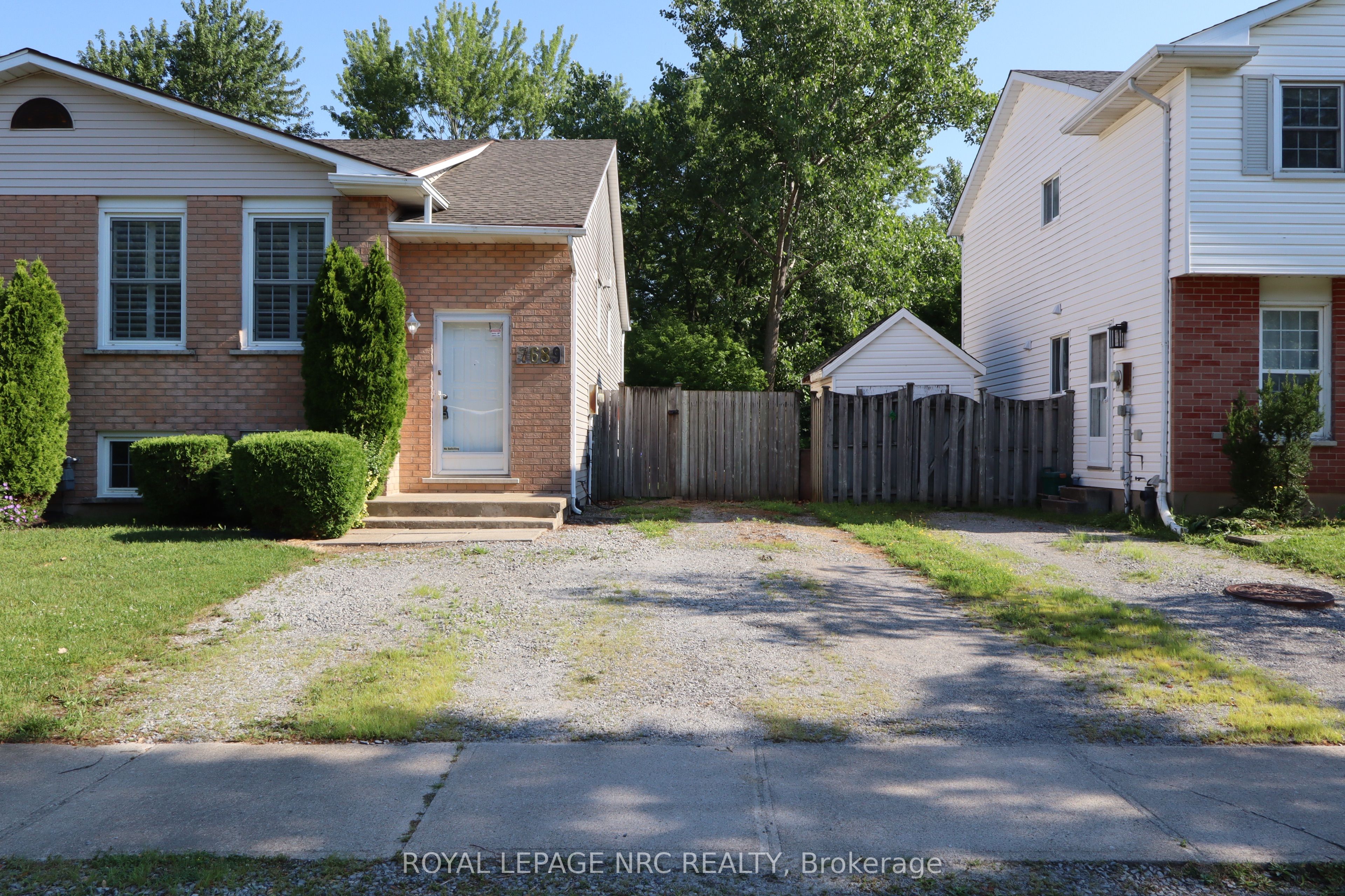 7689 TRACKVIEW Street, Niagara Falls, ON L2H 2Z6 photo 2