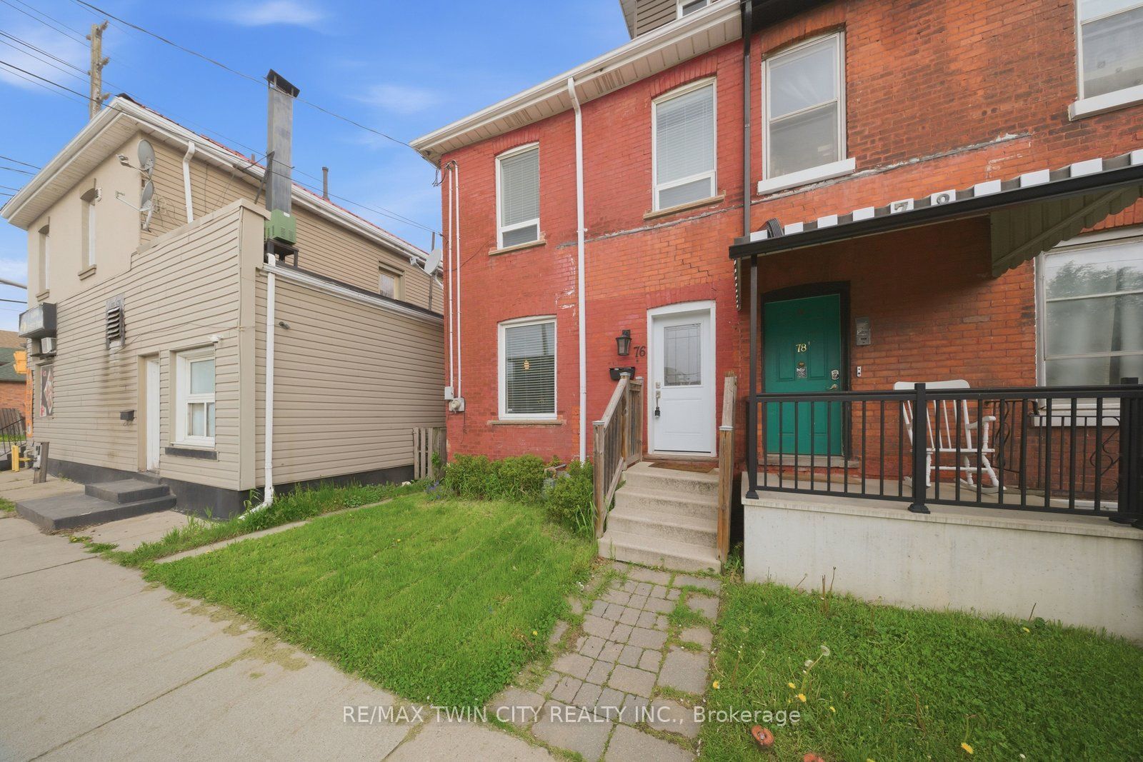 76 Grey Street, Brantford, ON N3T 2T5 photo 3