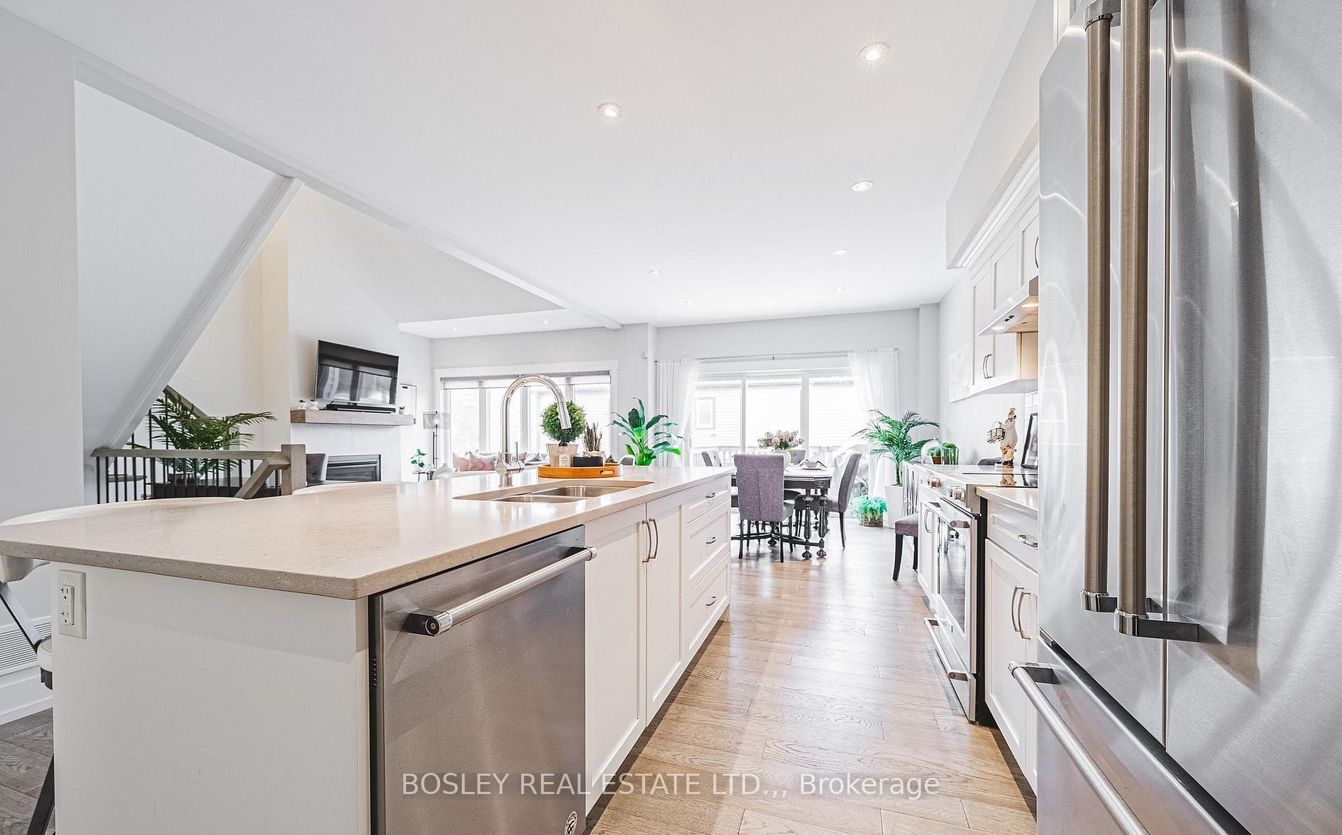 3573 Dominion Road 2, Fort Erie, ON L0S 1N0 photo 4
