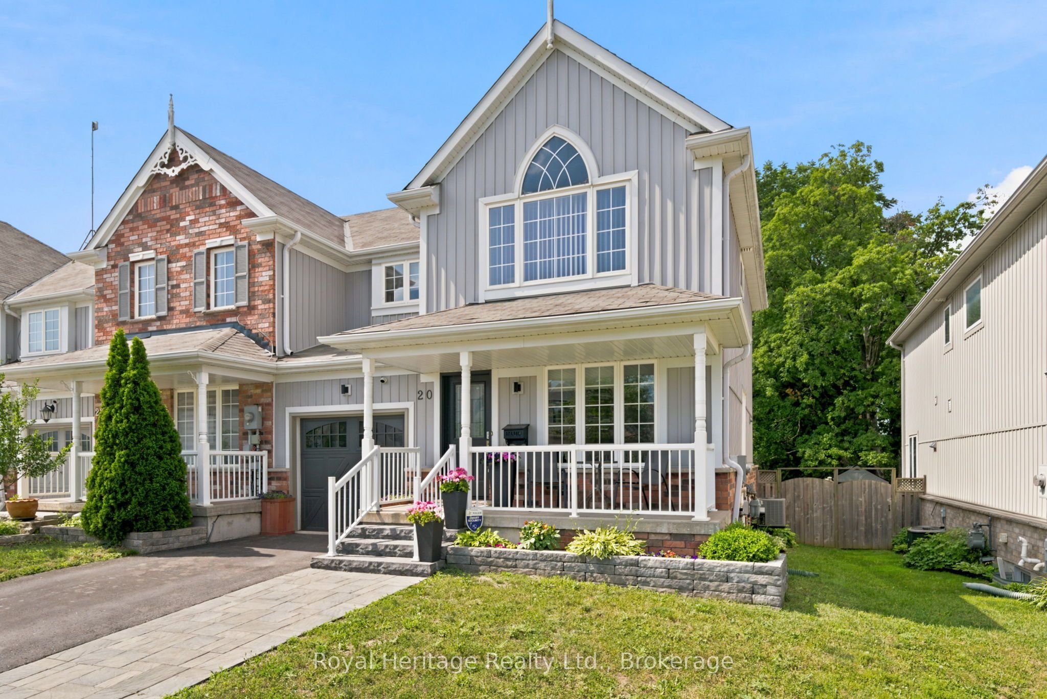 20 Fallingbrook Crescent, Kawartha Lakes, ON K9V 0B3 photo 2