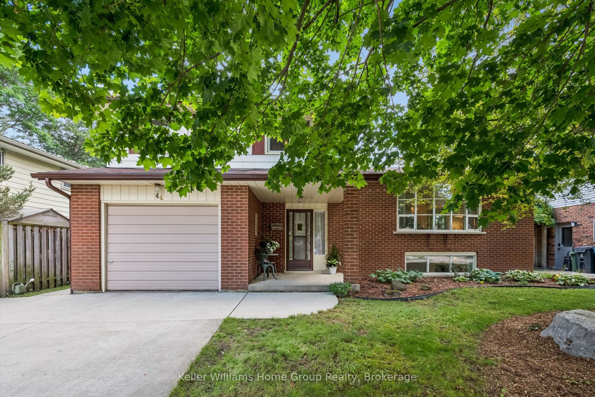 44 Sherwood Drive, Guelph, ON N1E 1R6 photo 4