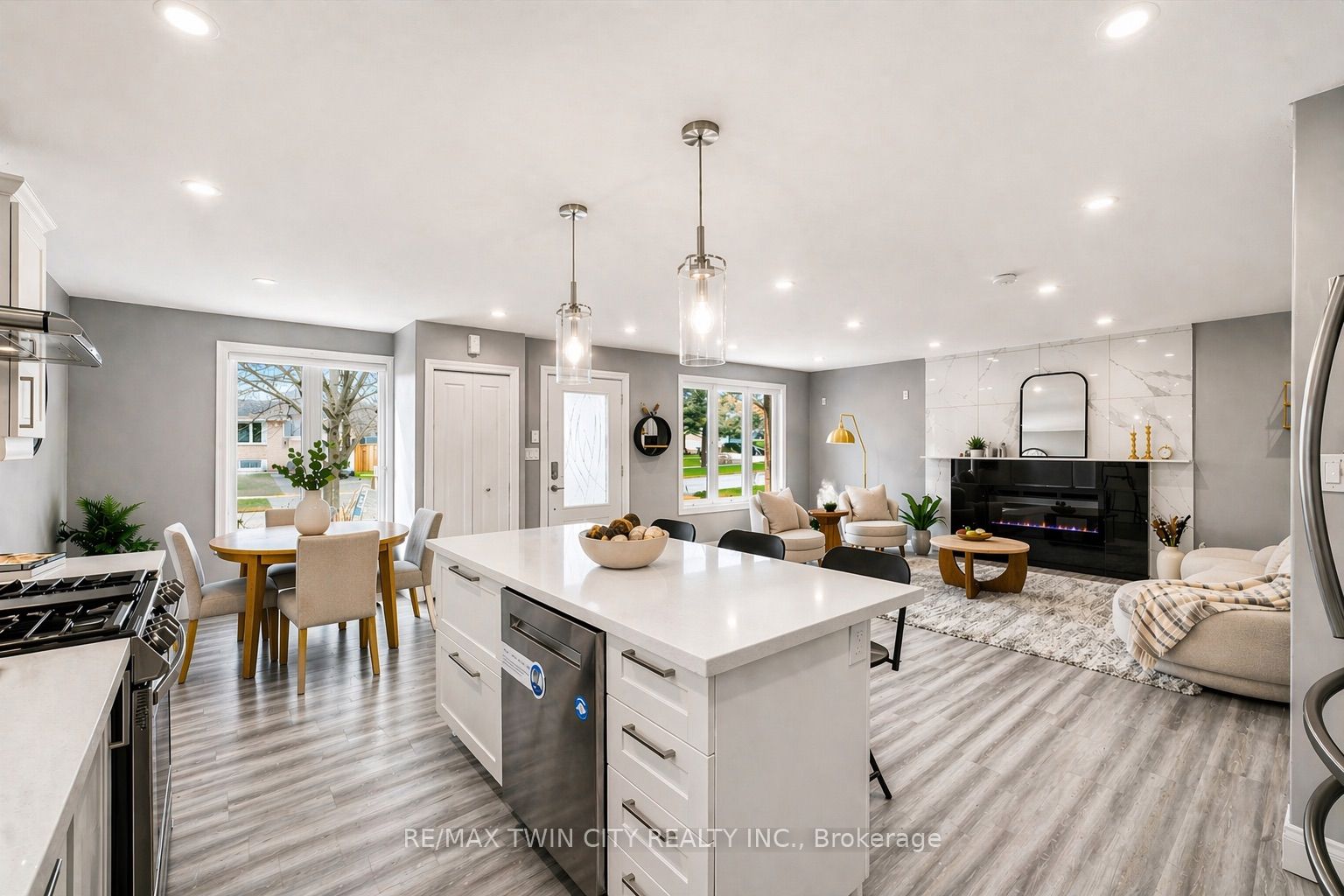 86 Carlyle Drive, Kitchener, ON N2P 1P5