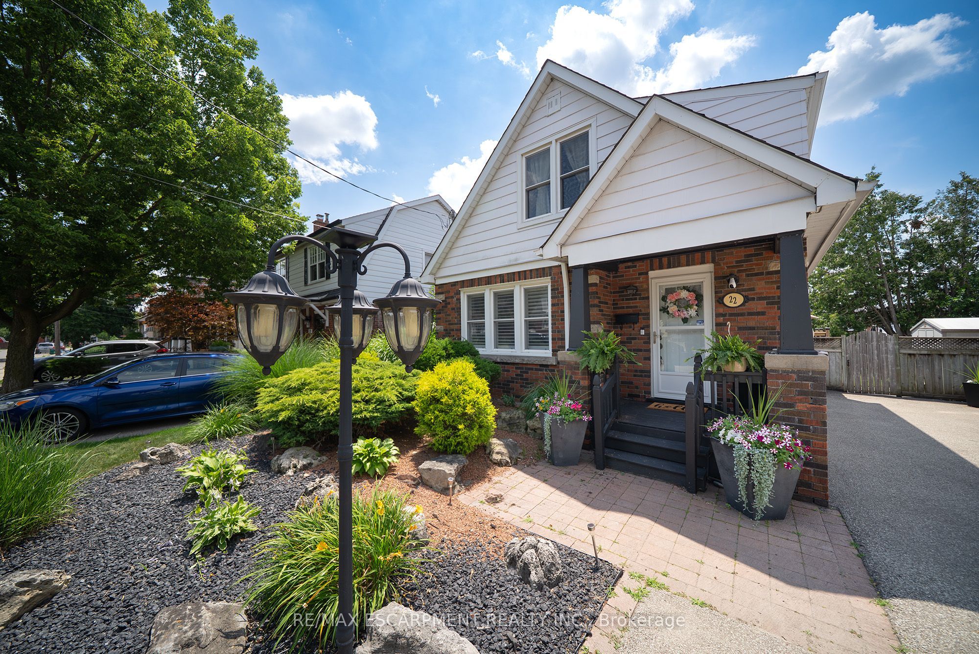 22 Burwell Street, Brantford, ON N3T 4T6