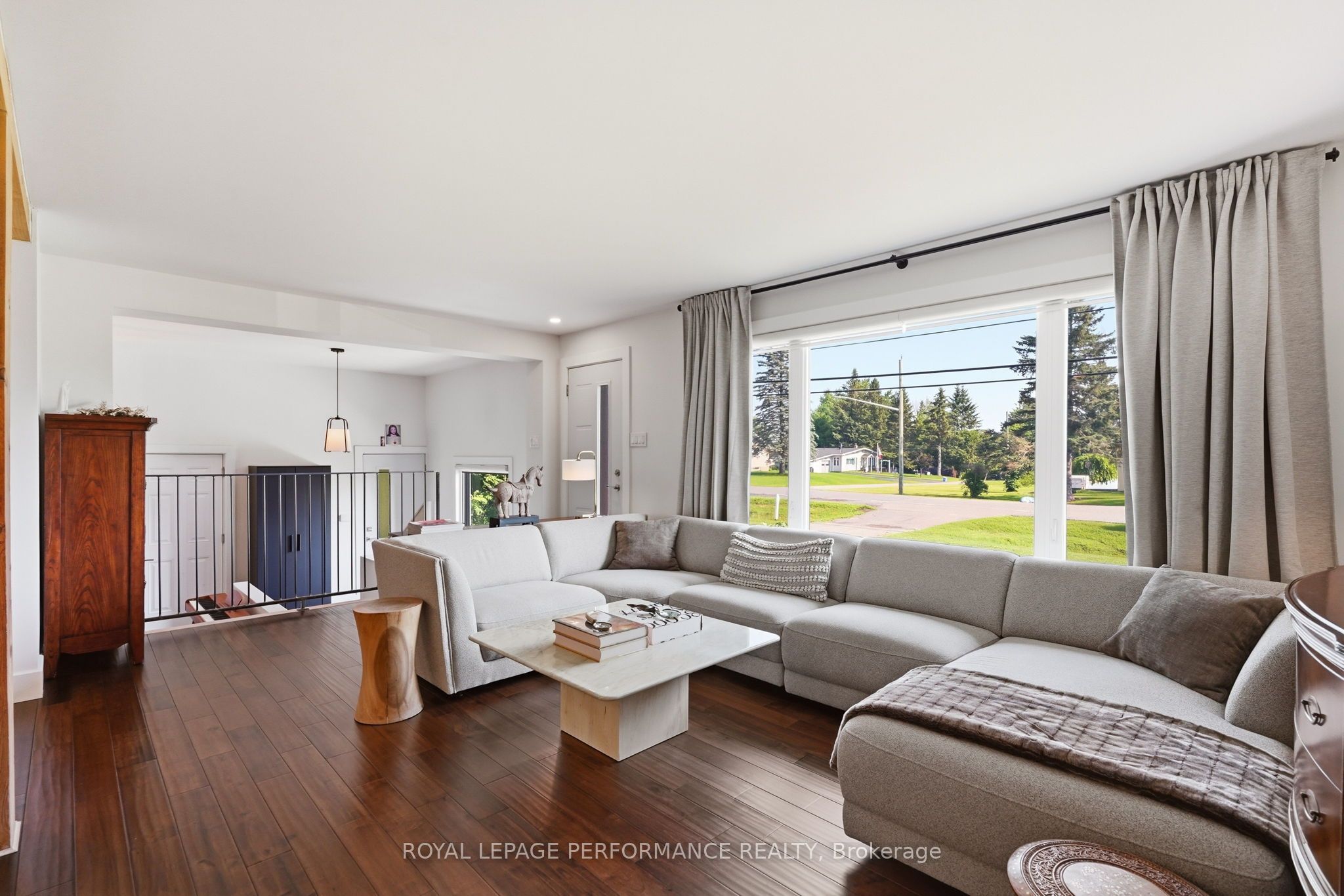 3786 Front Road, Hawkesbury, ON K6A 2T4 photo 4