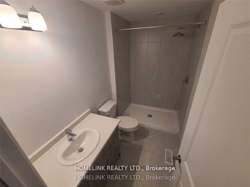 61 Soho Street 121, Hamilton, ON L8J 2R5 photo 4