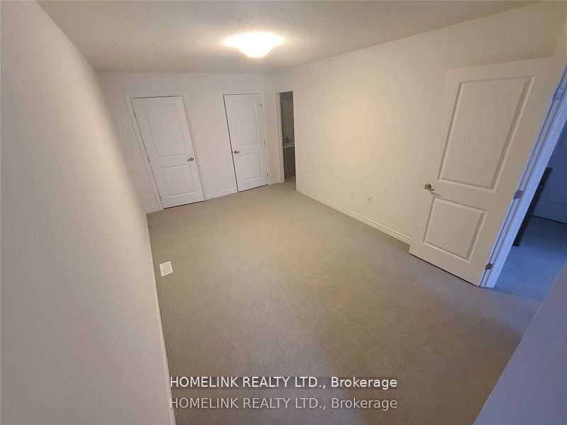 61 Soho Street 121, Hamilton, ON L8J 2R5 photo 5