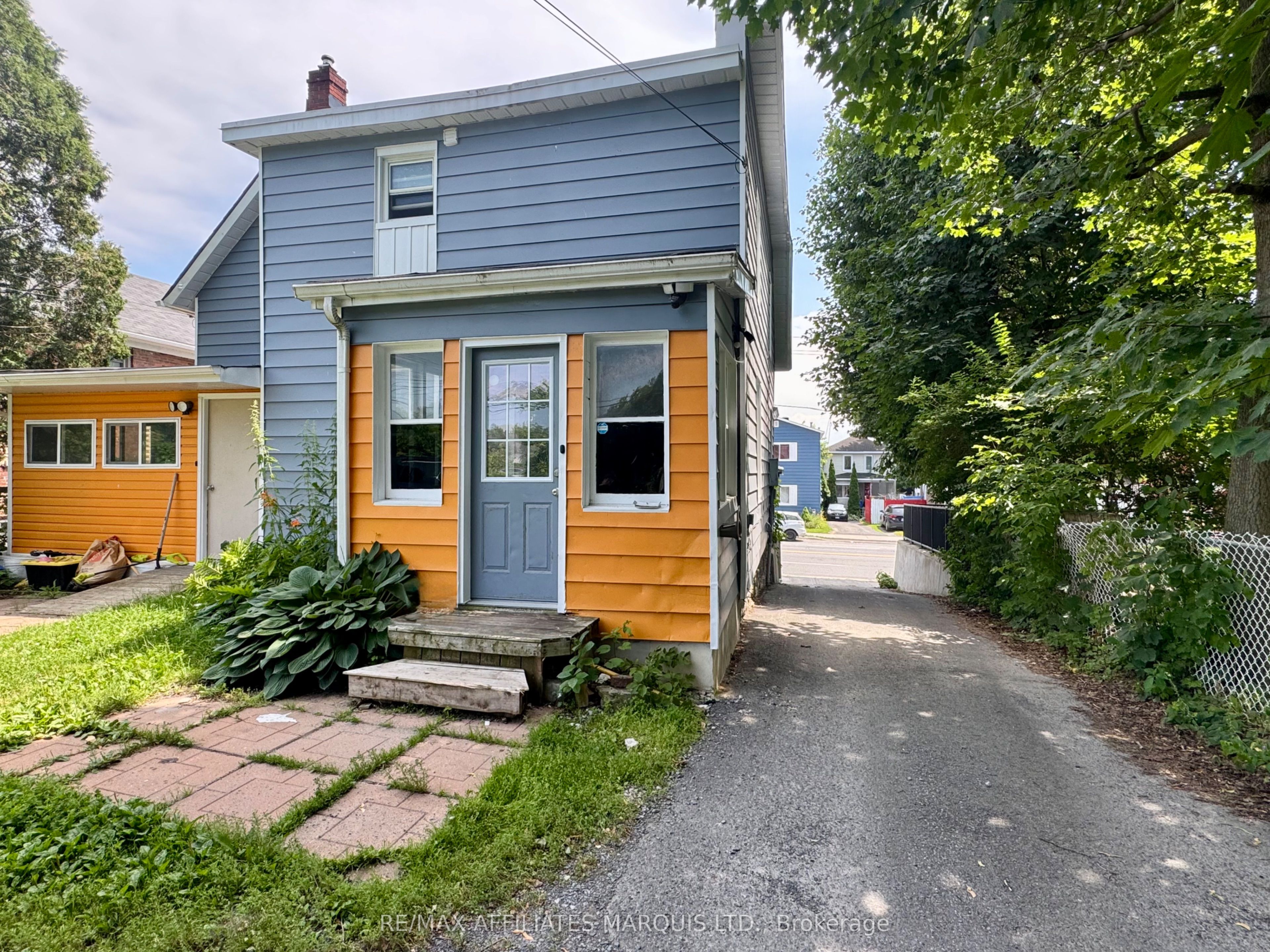 321 Water Street E, Cornwall, ON K6H 1A5 photo 2