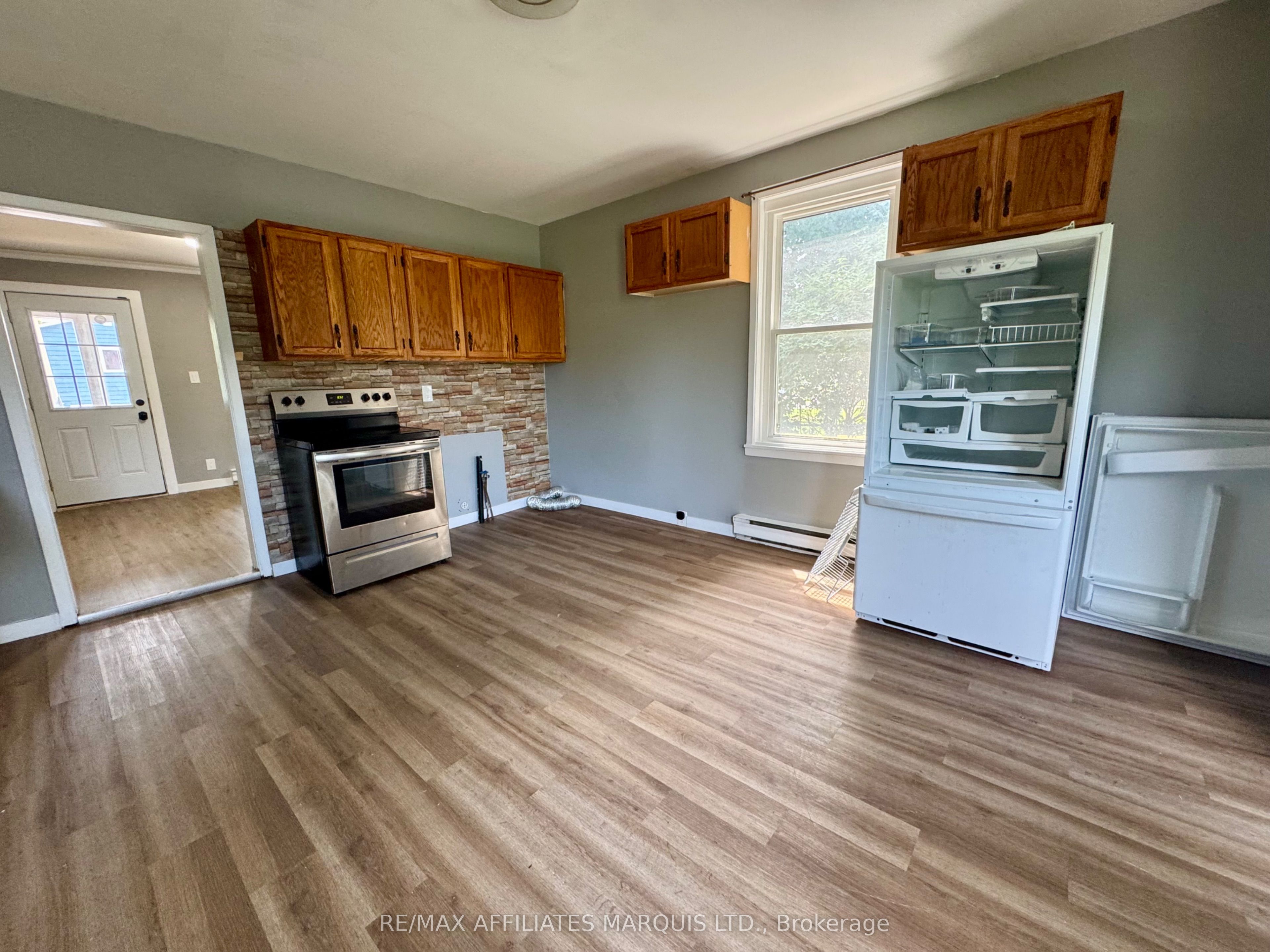 321 Water Street E, Cornwall, ON K6H 1A5 photo 5
