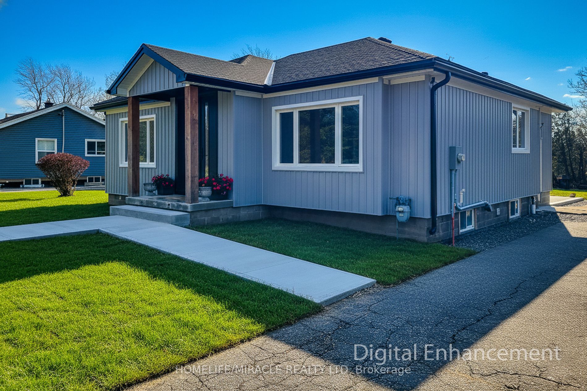 355 Ridge Road W, Grimsby, ON L3M 4E7 photo 3