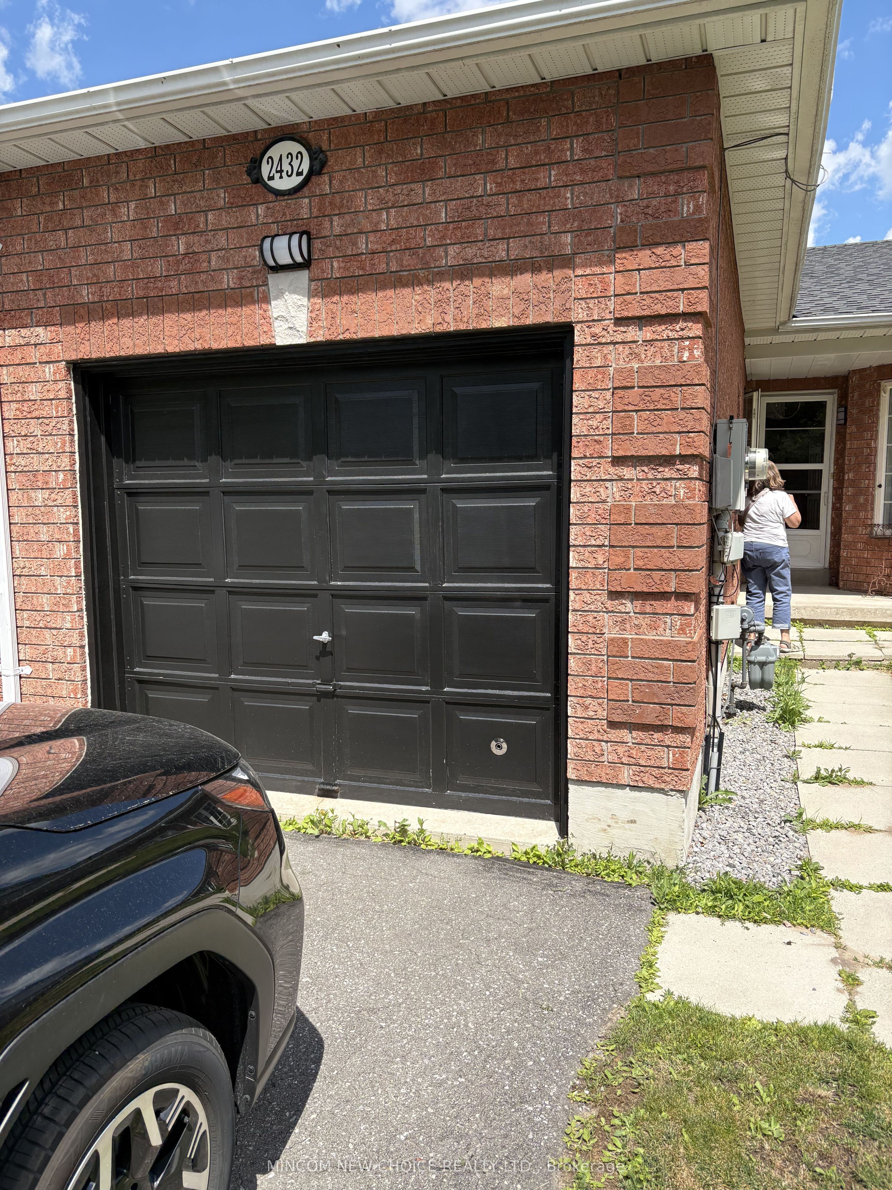 2432 Woodglade Boulevard N, Peterborough, ON K9K 2K9