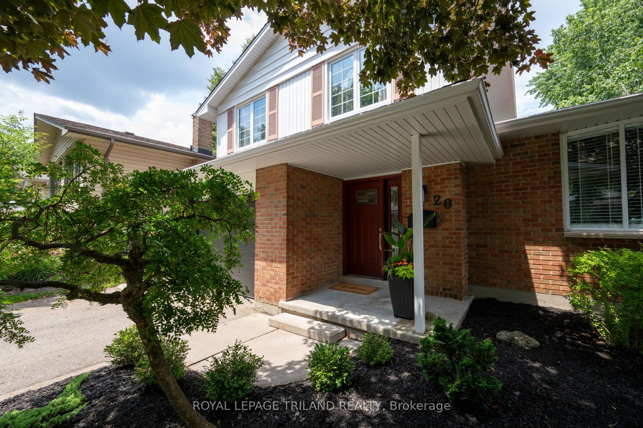 20 Meadowview Road, London South, ON N6J 4E6 photo 3