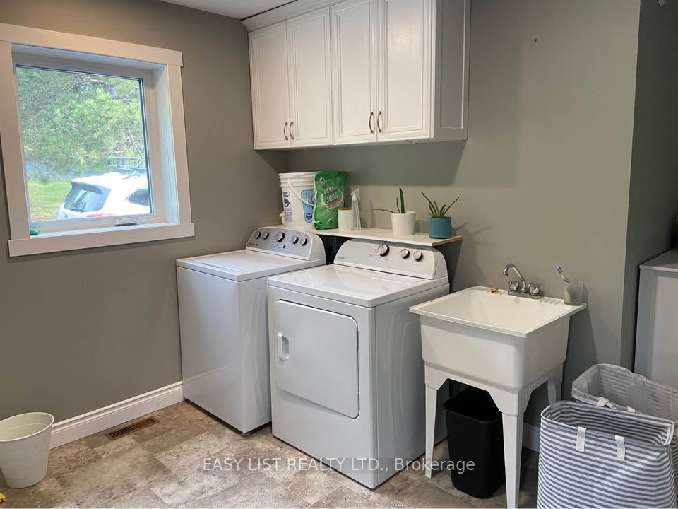 2345 Hwy 72, Sioux Lookout, ON P8T 0A7 photo 4