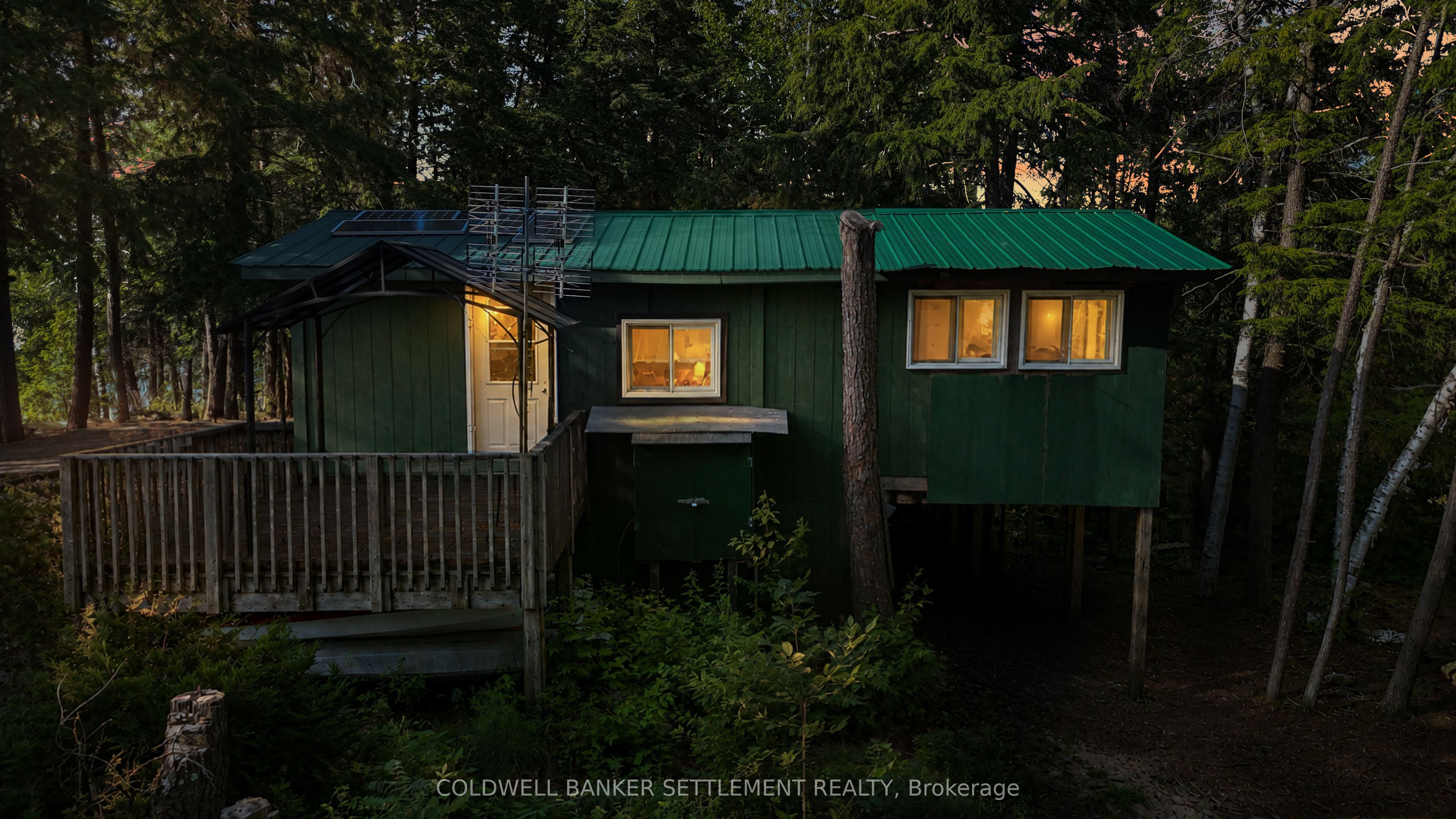 635 Island L Island, Frontenac, ON K0H 2P0