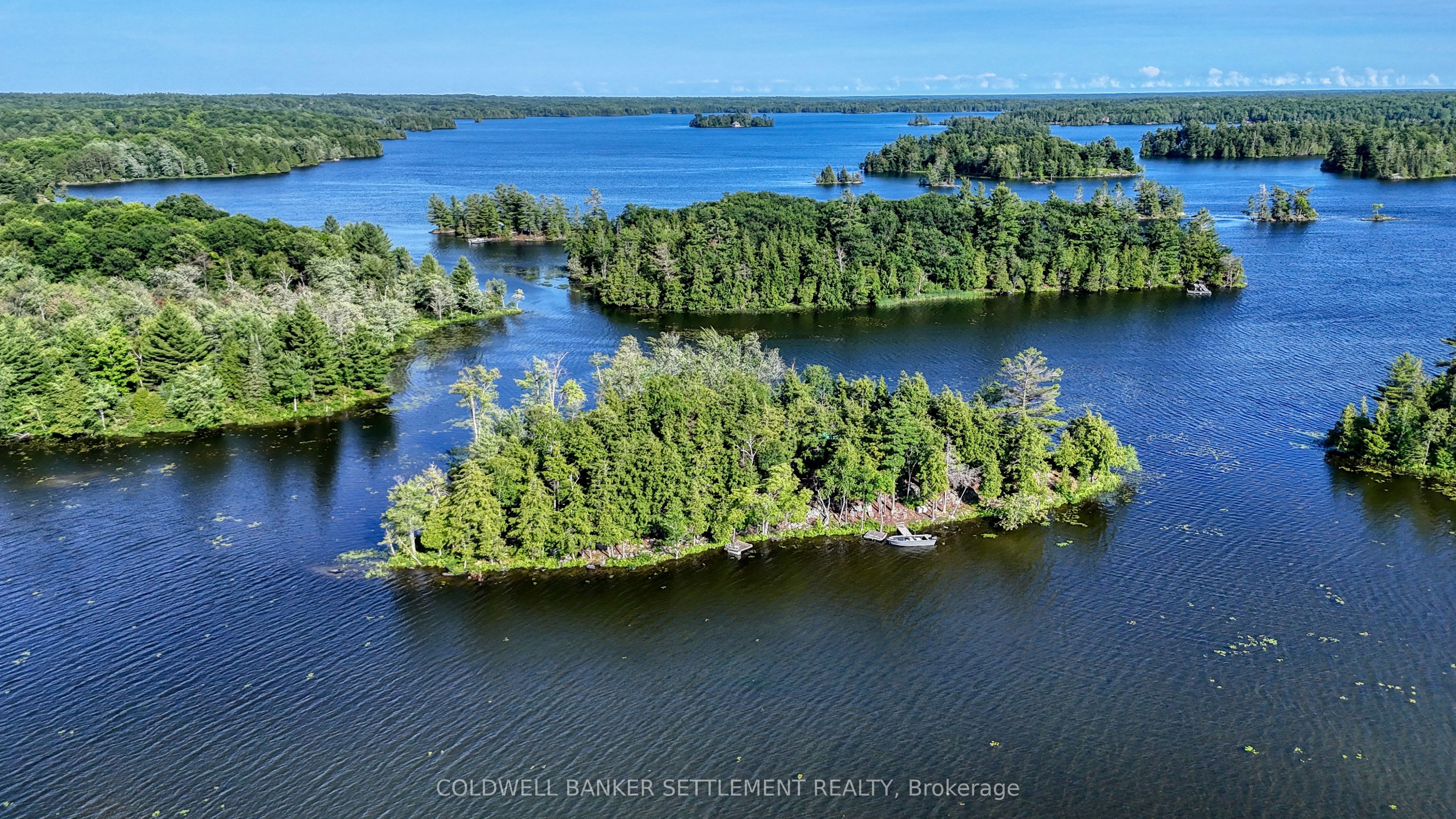 635 Island L Island, Frontenac, ON K0H 2P0 photo 2