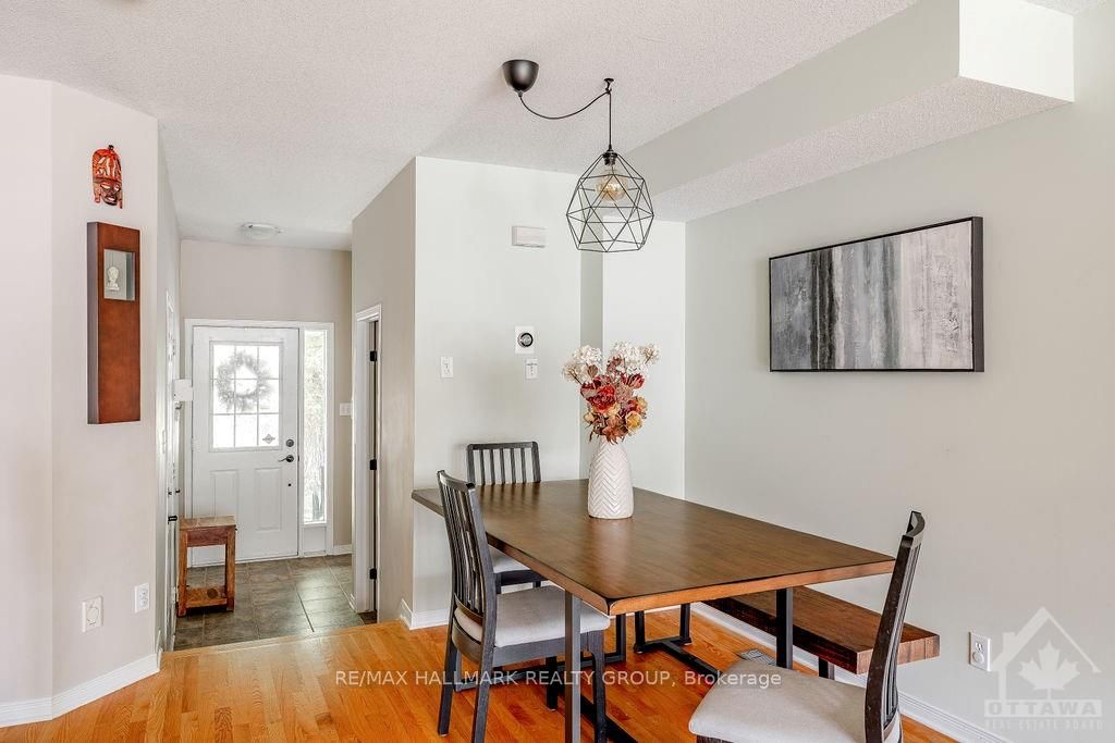13 Upney Drive, Barrhaven, ON K2J 5G7 photo 4
