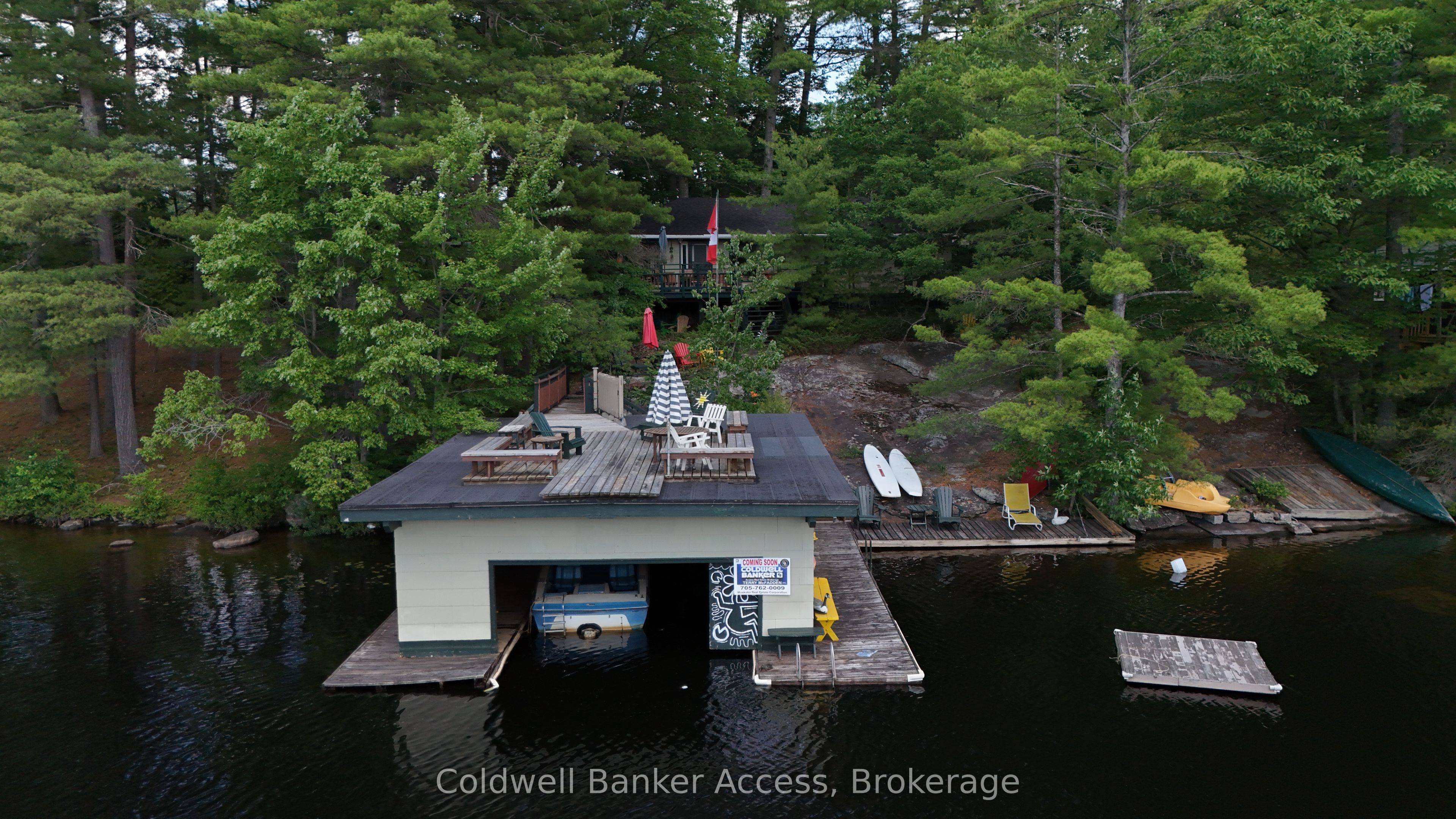 1090 Pineneedle Point Road, Muskoka Lakes, ON P0C 1A0