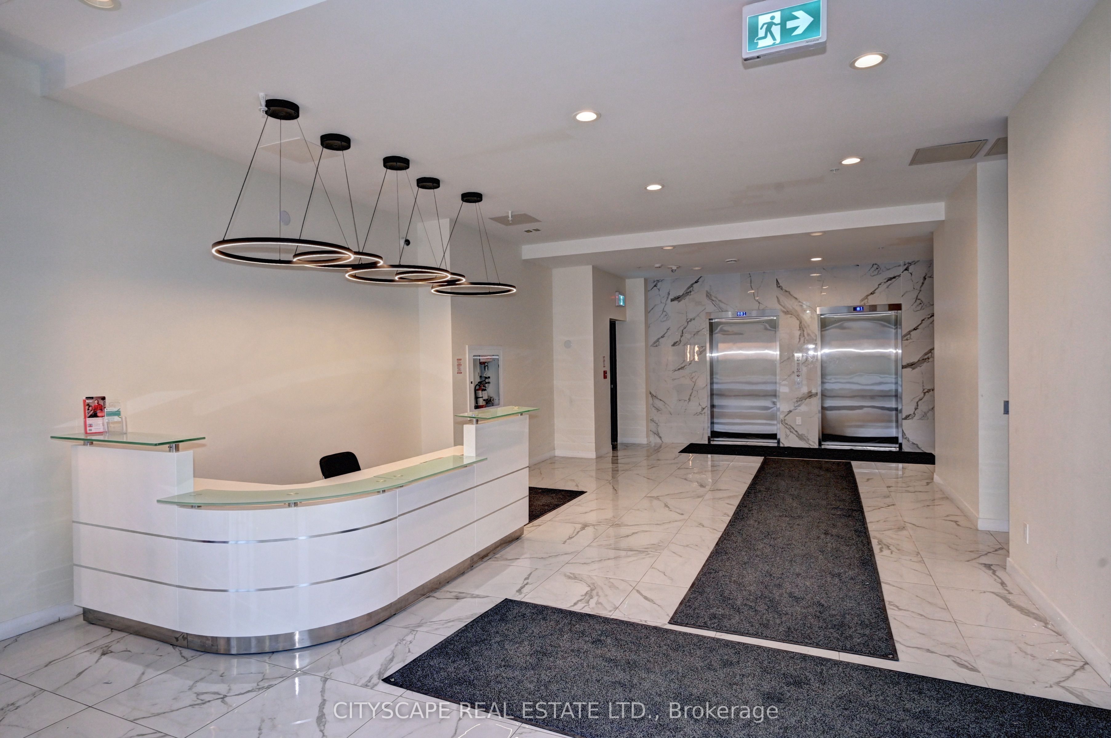 128 King Street 1106, Waterloo, ON N2J 0E9 photo 5