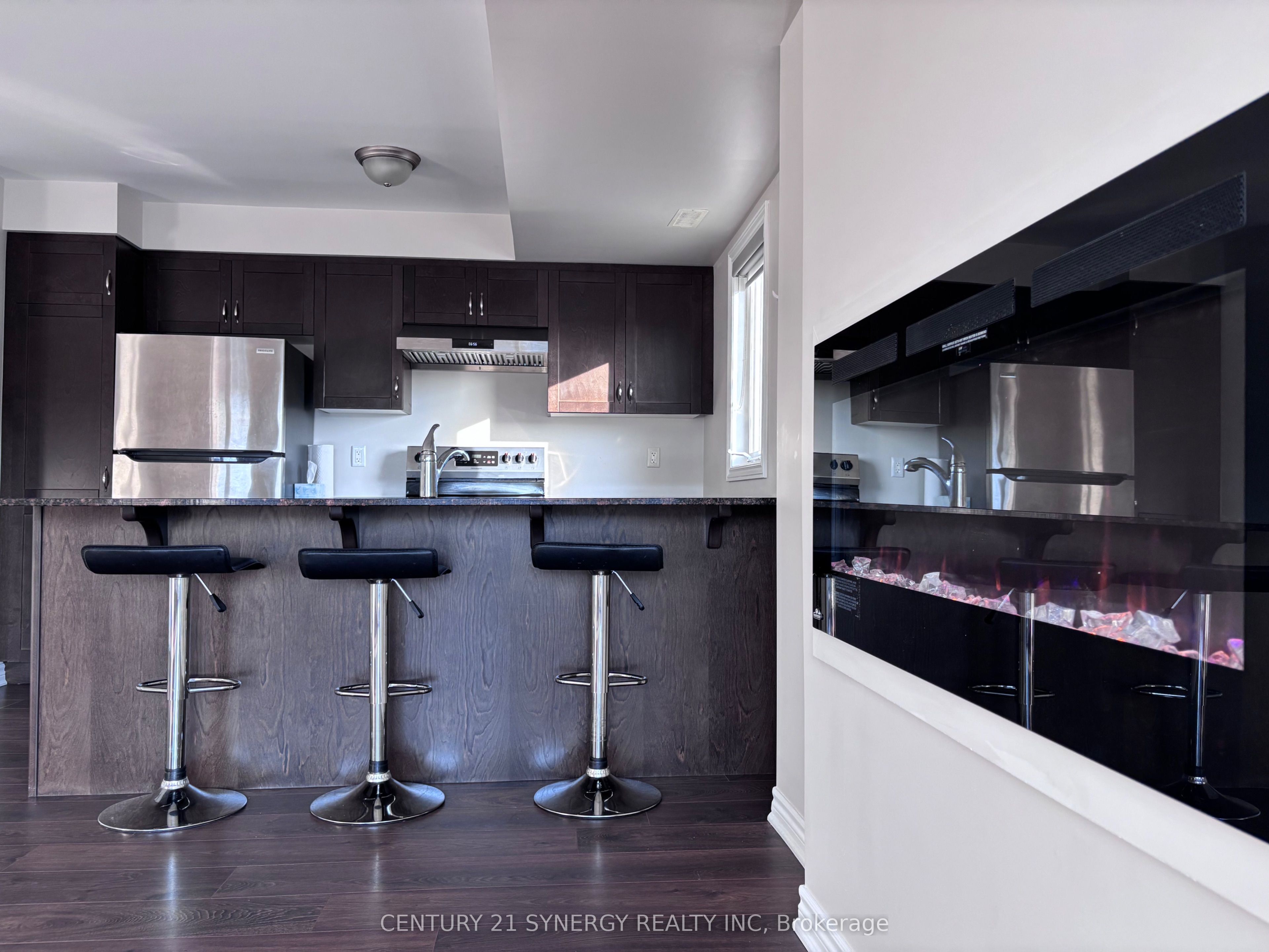 2240 Watercolours Way, Barrhaven, ON K2J 6L3 photo 5