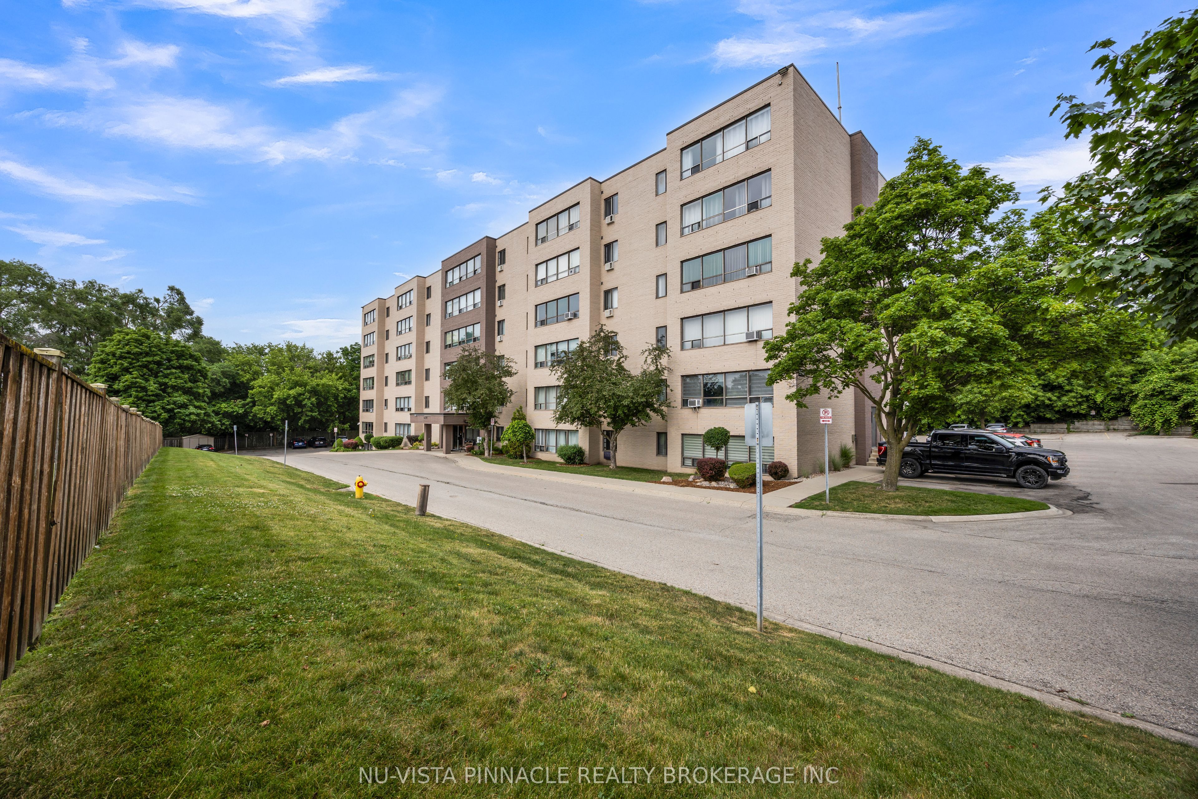 650 Cheapside Street 210, London East, ON N5Y 5J8 photo 2
