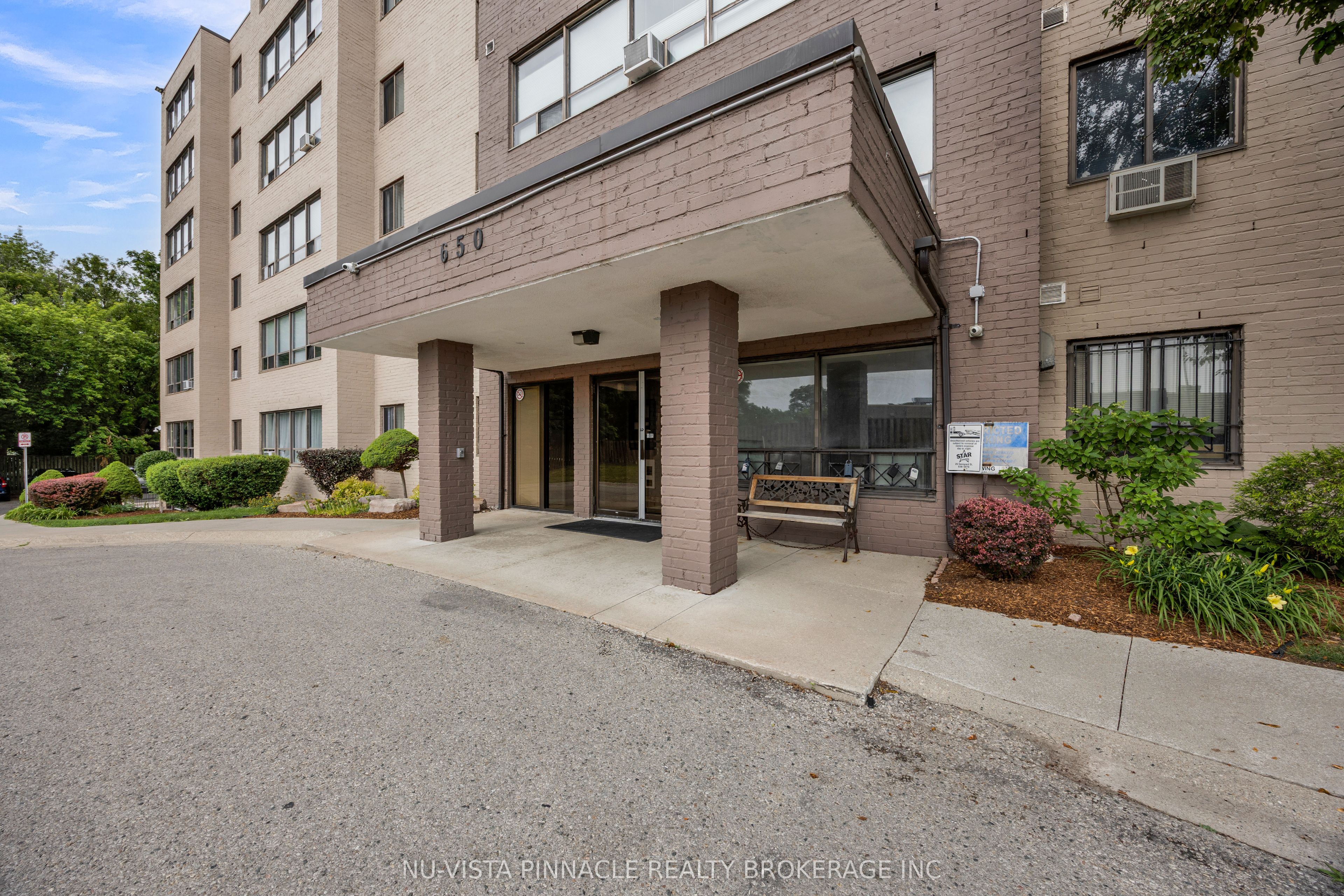 650 Cheapside Street 210, London East, ON N5Y 5J8 photo 3