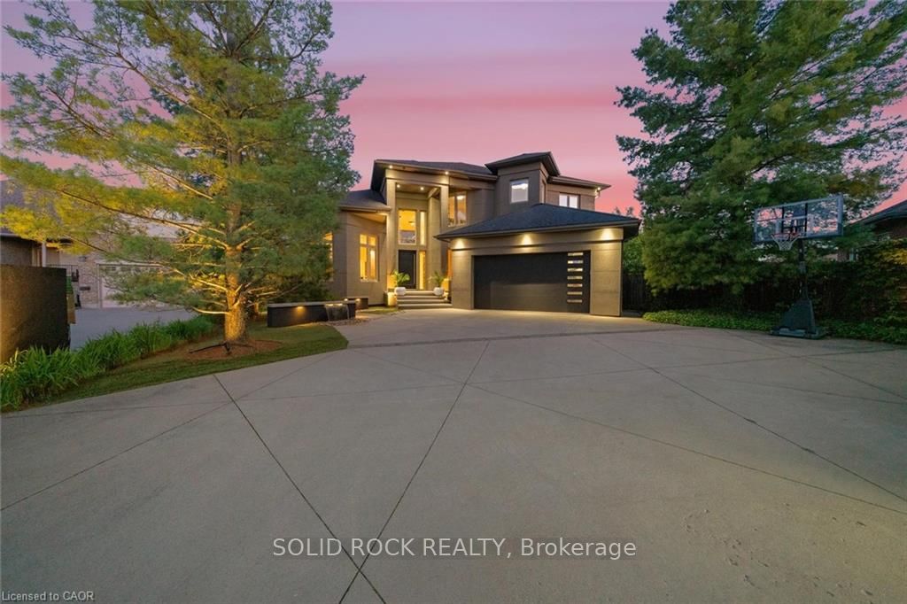 32 Kenny Court, Thorold, ON L2V 5G4 photo 2