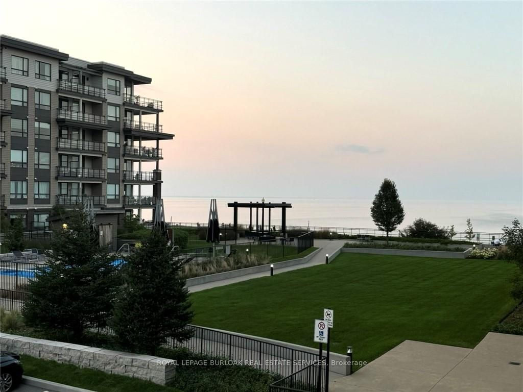 10 Esplanade Lane 215, Grimsby, ON L3M 0H1 photo 4