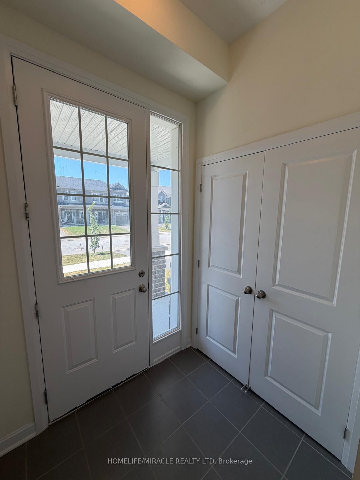 45 Golf Links Drive, Loyalist, ON K0H 1G0 photo 3
