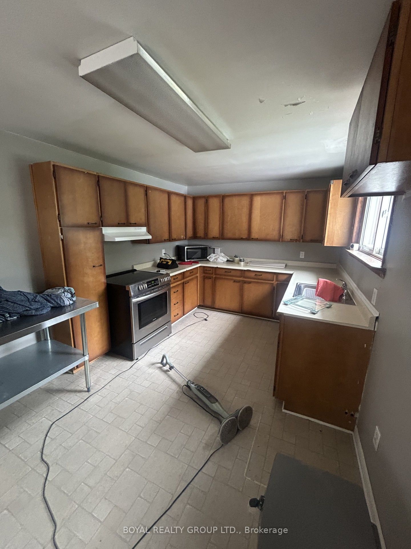 321 Cameron Street, Thunder Bay, ON P7C 2H1 photo 5