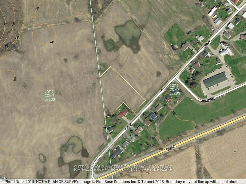 00 Main Street, Leeds and the Thousand Islands, ON K0H 2N0 photo 3