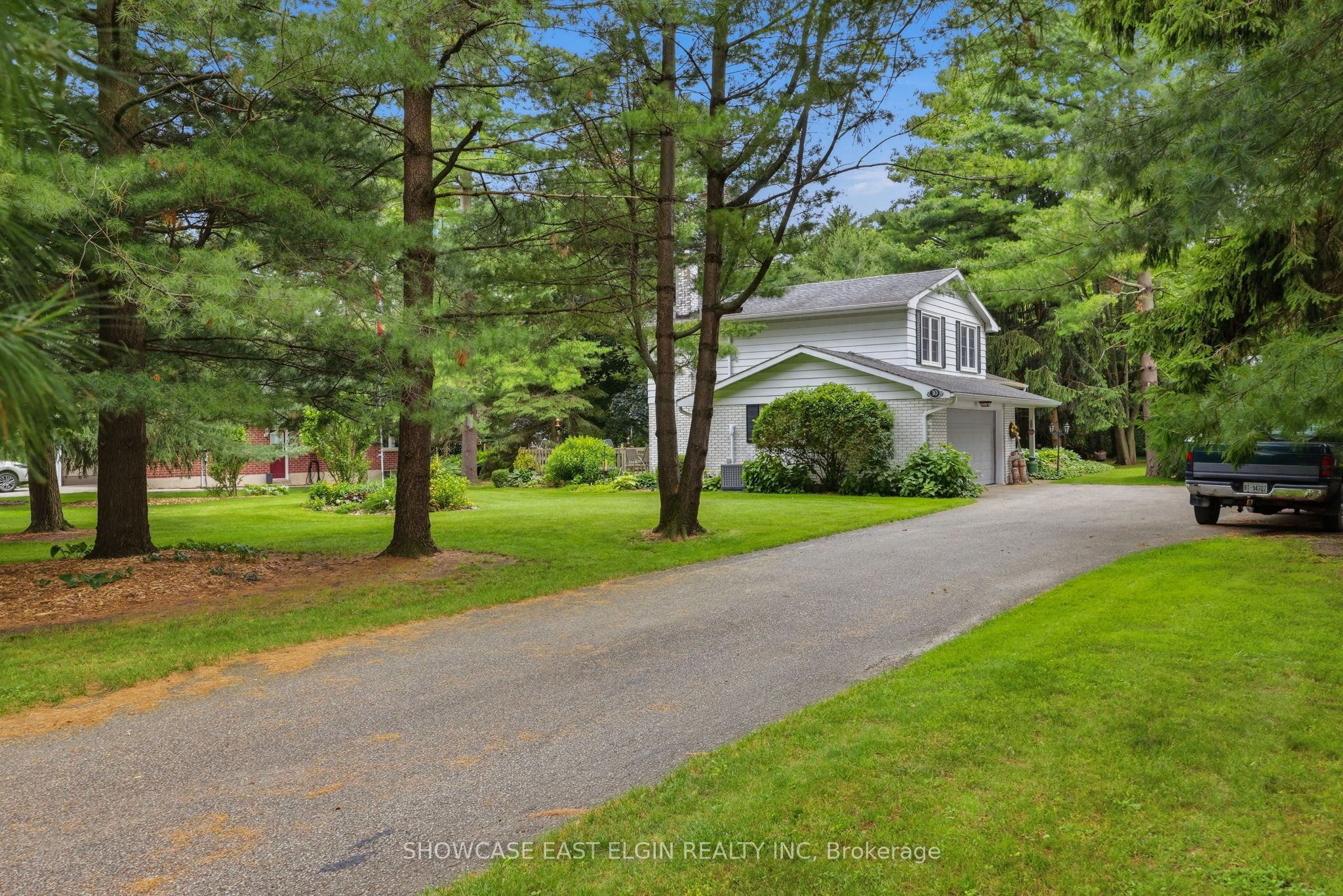 10 Pierce Street, Aylmer, ON N5H 2P1