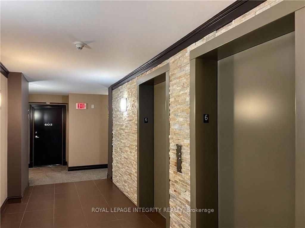 314 CENTRAL PARK Drive 609, Carlington - Central Park, ON K2C 0R2 photo 2