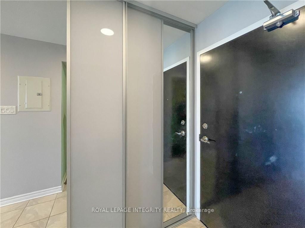 314 CENTRAL PARK Drive 609, Carlington - Central Park, ON K2C 0R2 photo 4